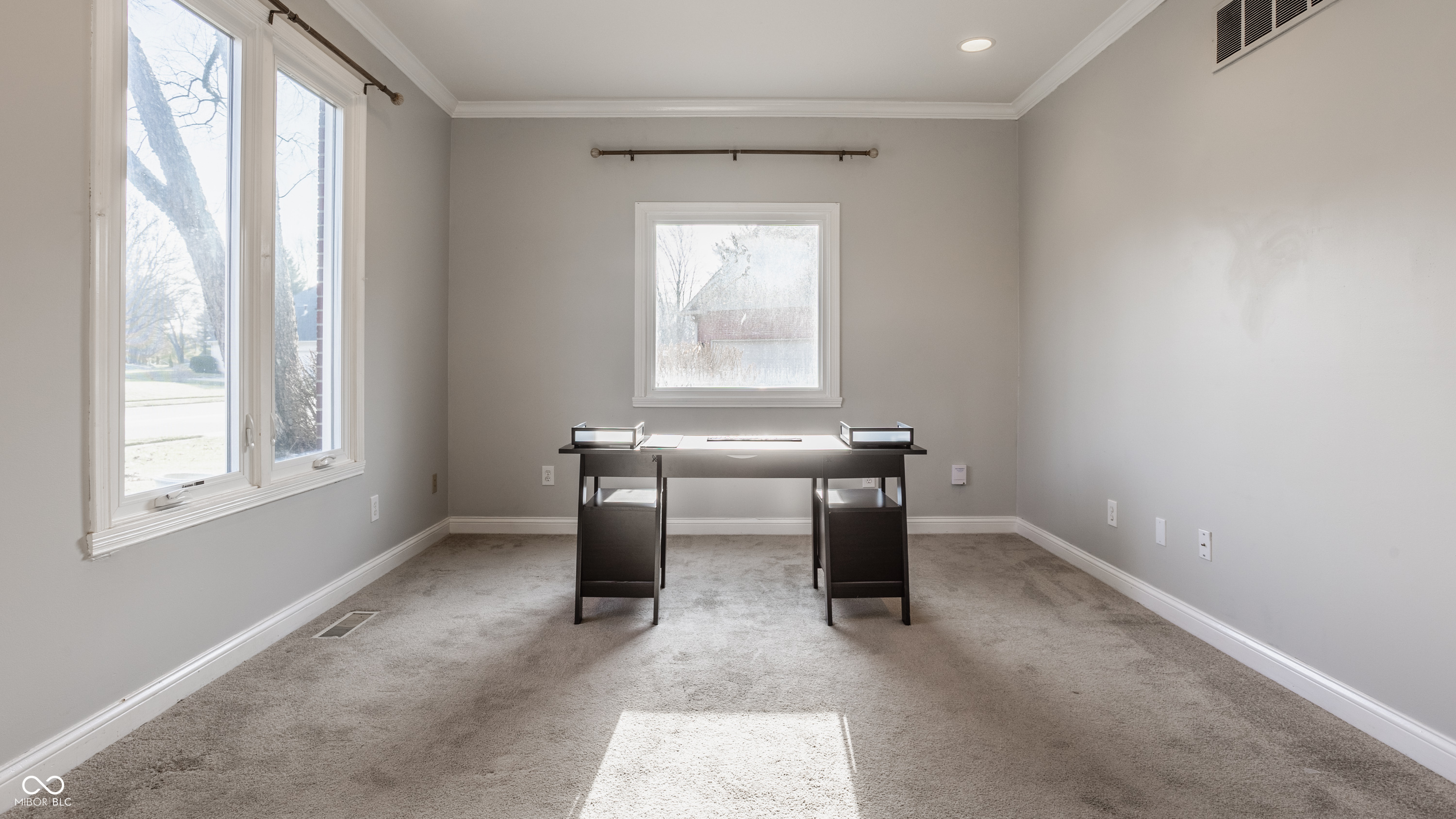 9644 Woodlands Drive