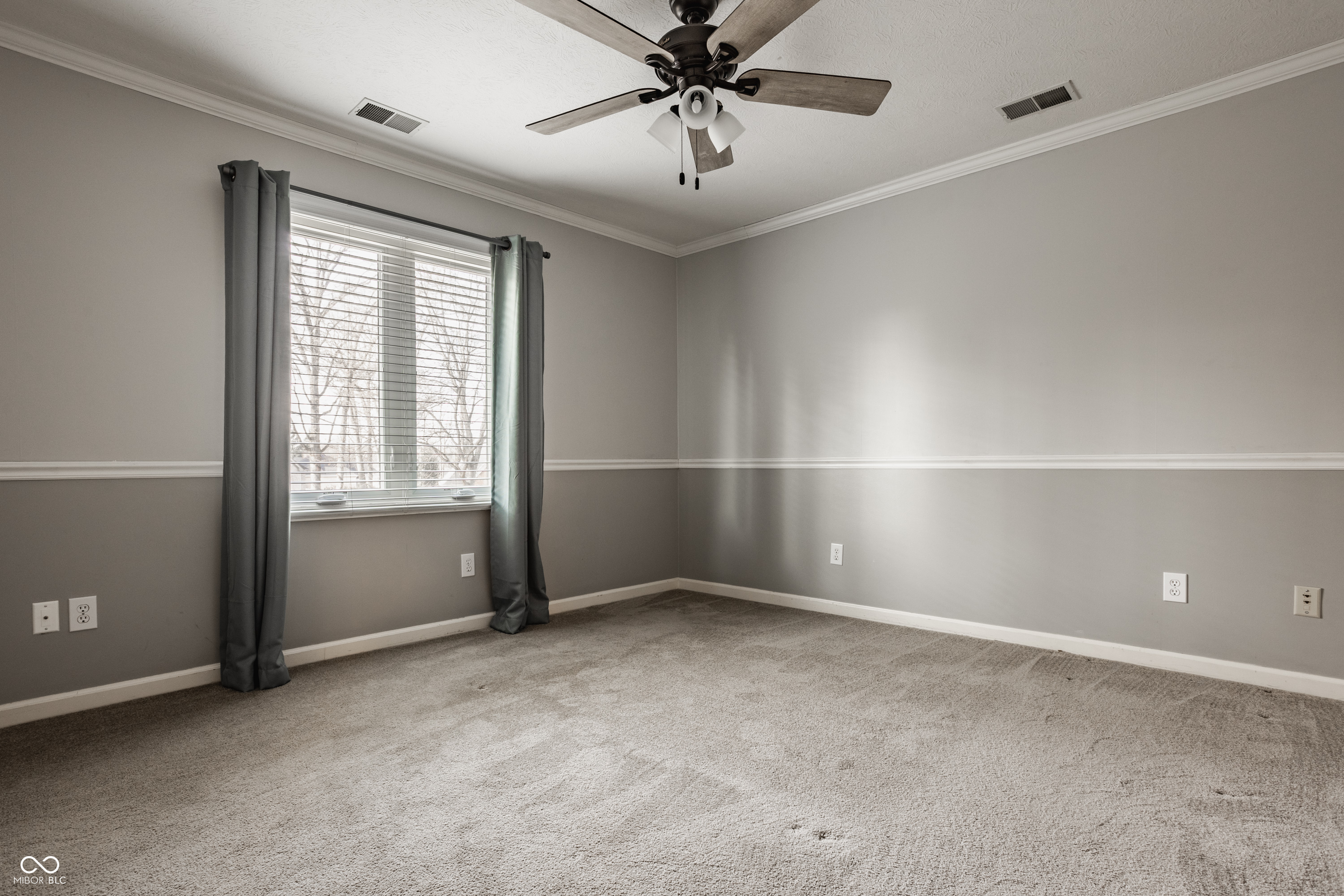 9644 Woodlands Drive