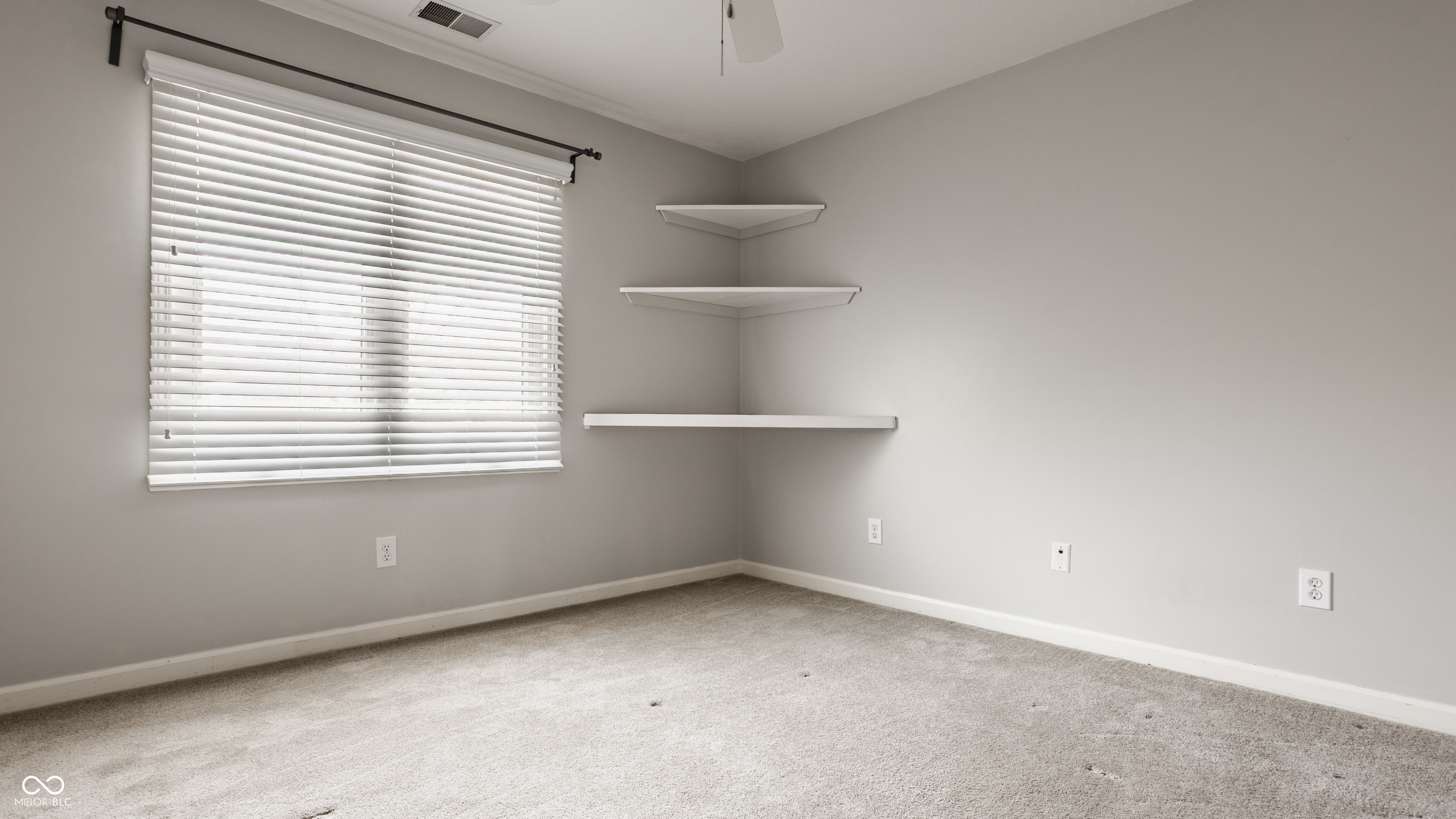 9644 Woodlands Drive