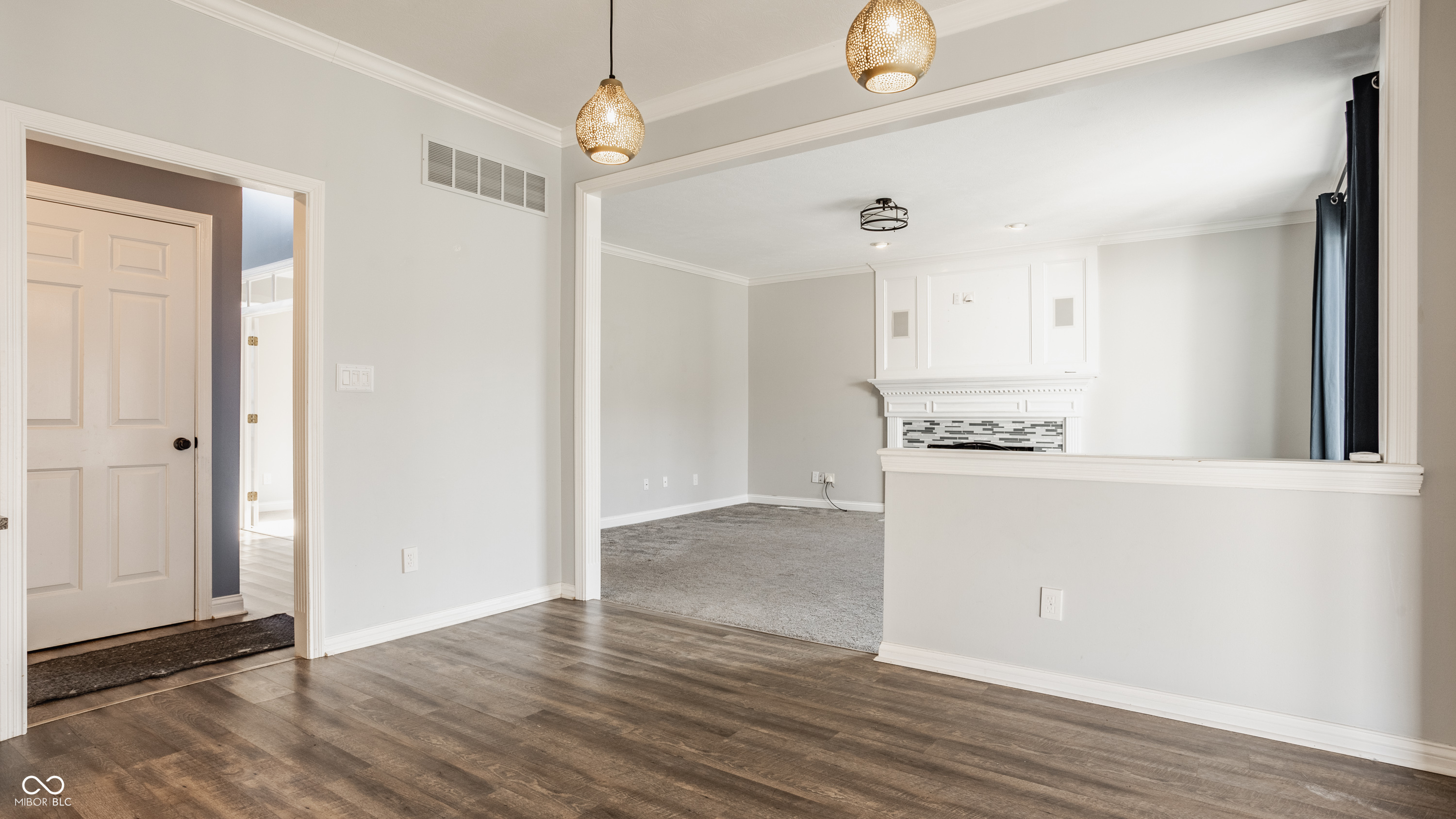 9644 Woodlands Drive