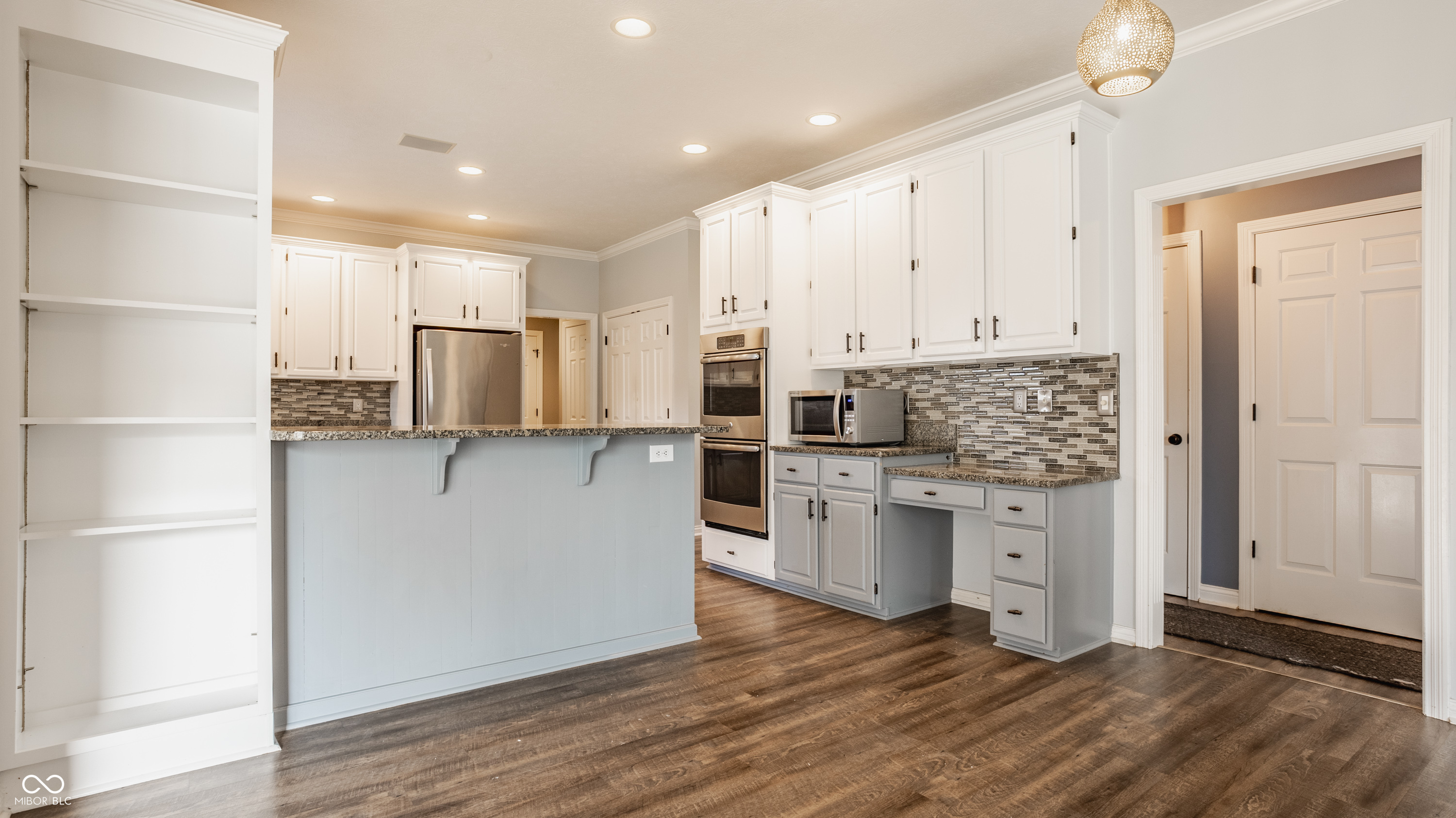 9644 Woodlands Drive