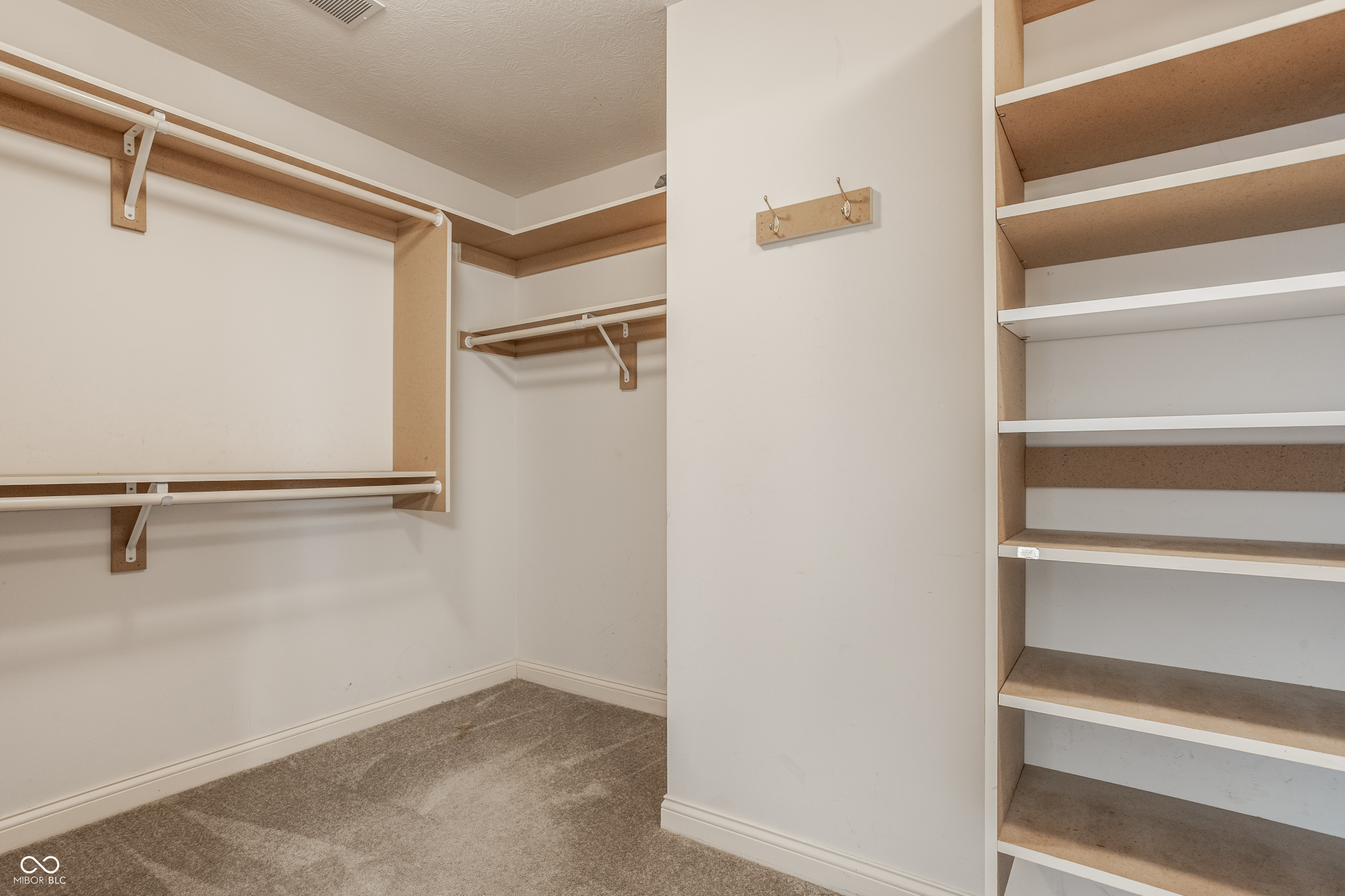 9644 Woodlands Drive