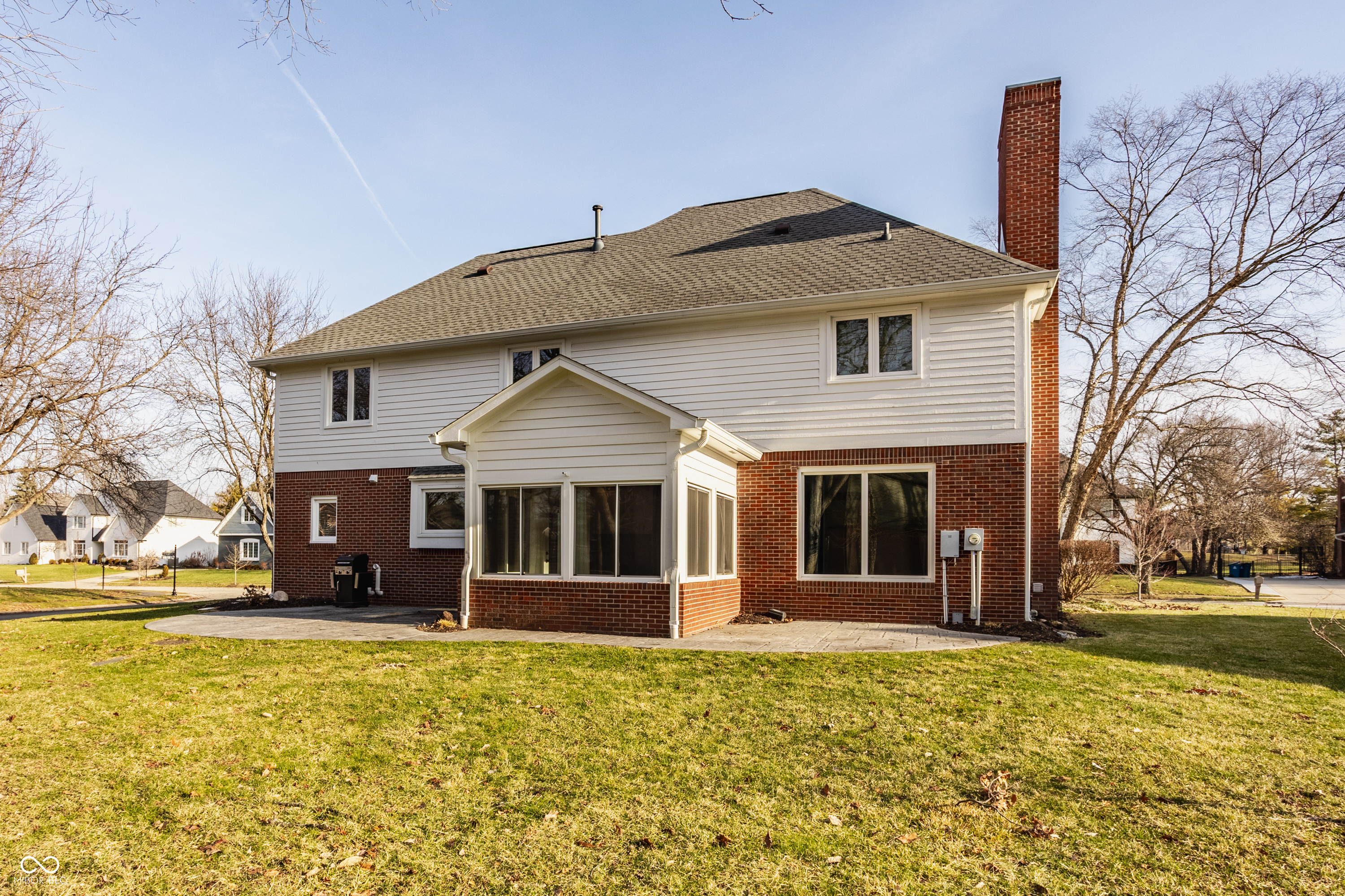 9644 Woodlands Drive