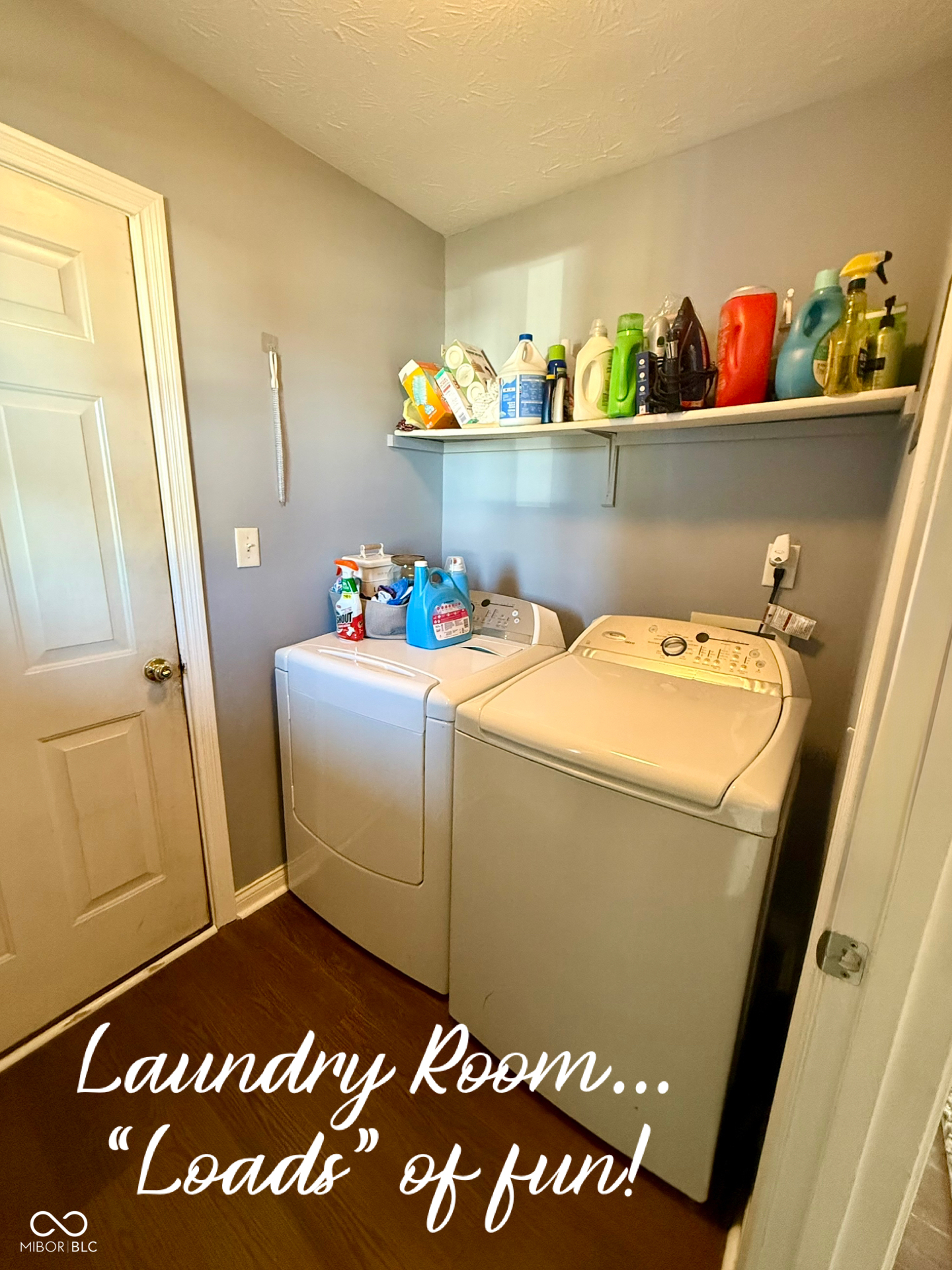 1213 Meadowood Drive