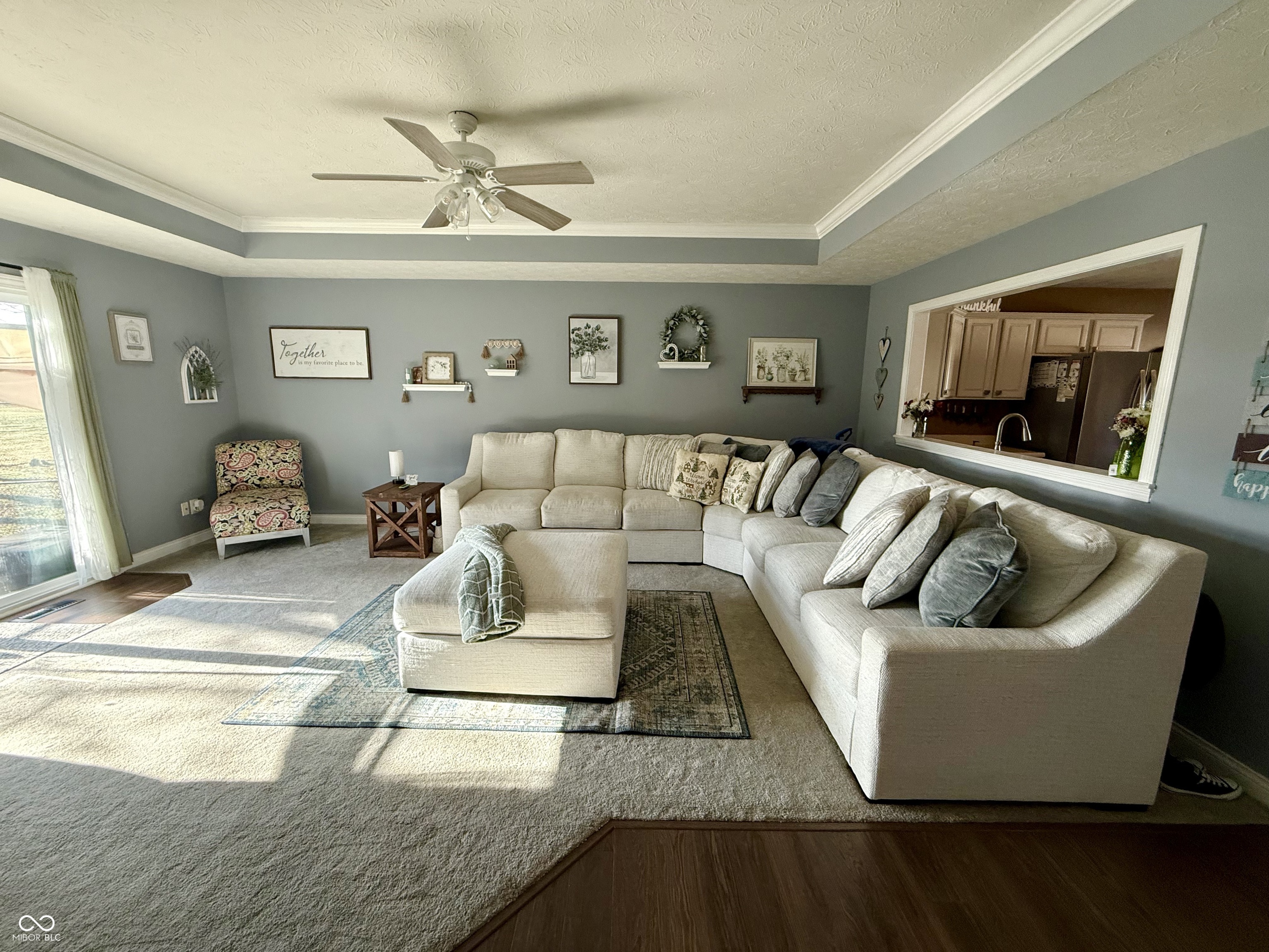 1213 Meadowood Drive