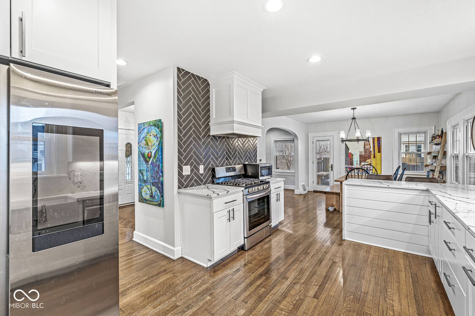 5744 N Delaware Street