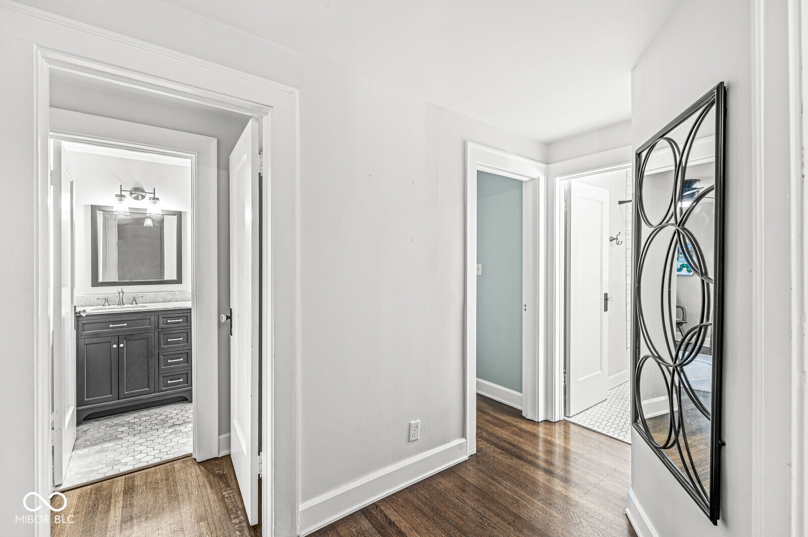 5744 N Delaware Street