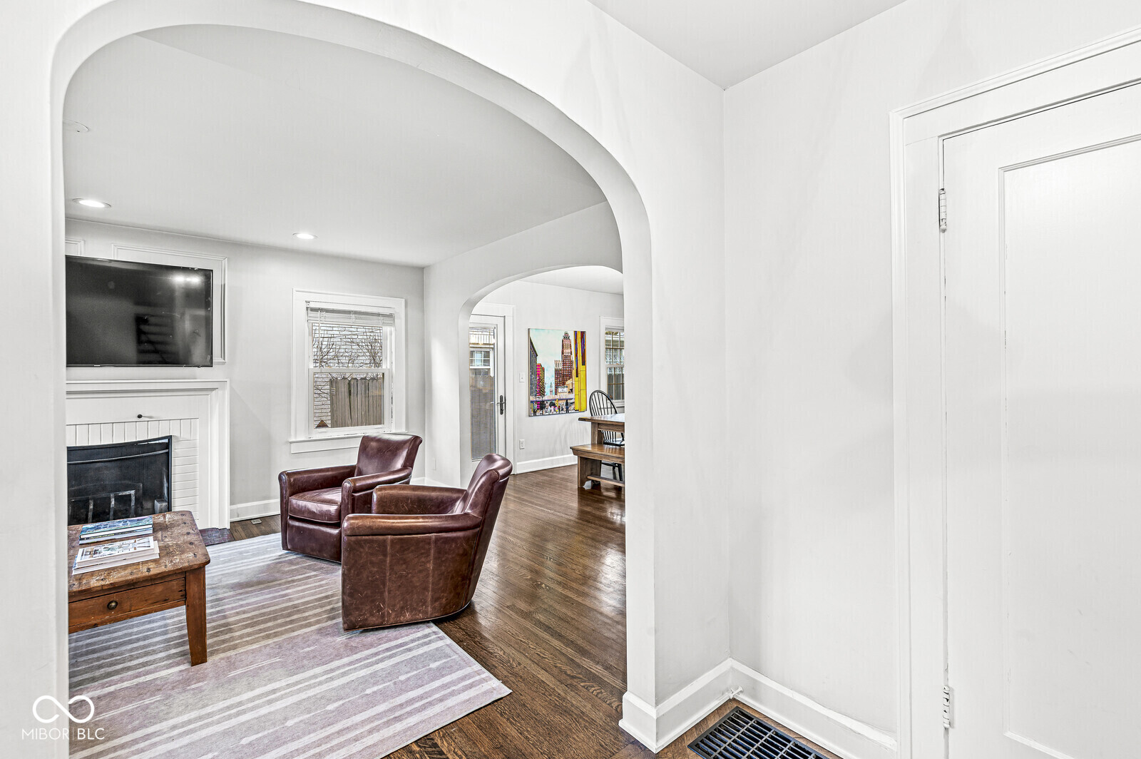 5744 N Delaware Street