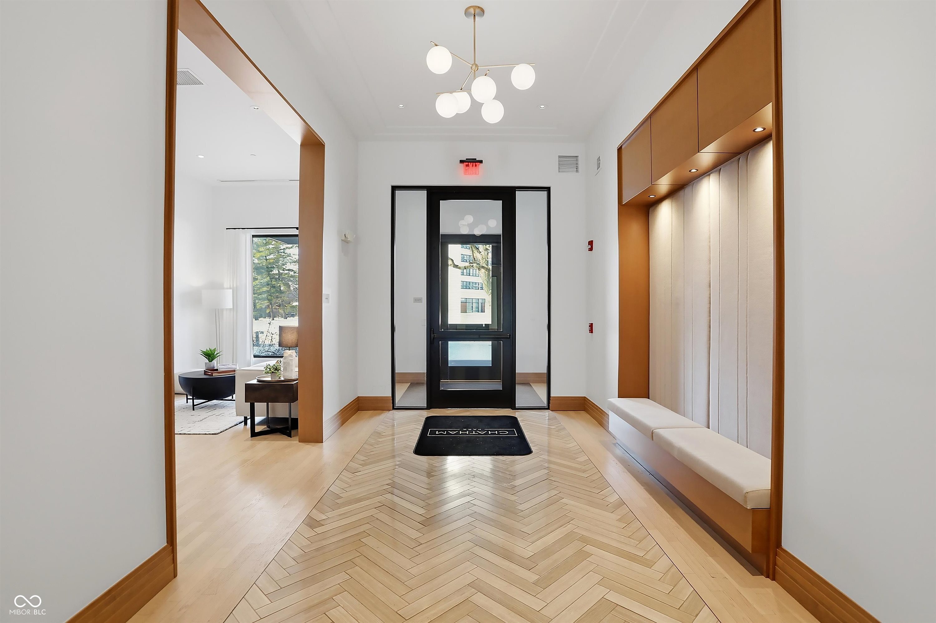 877 N East Street Unit: UNIT 203