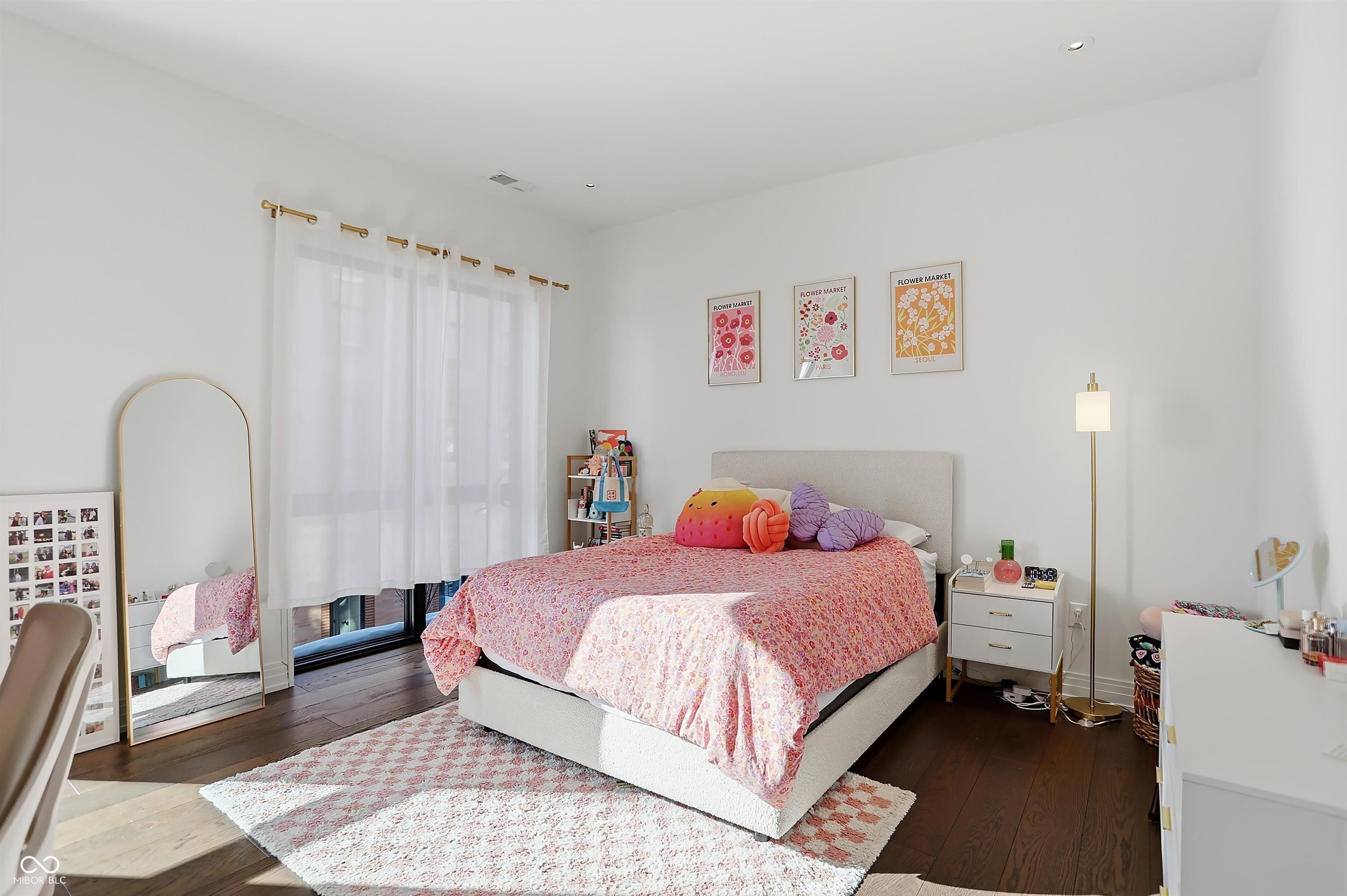 877 N East Street Unit: UNIT 203