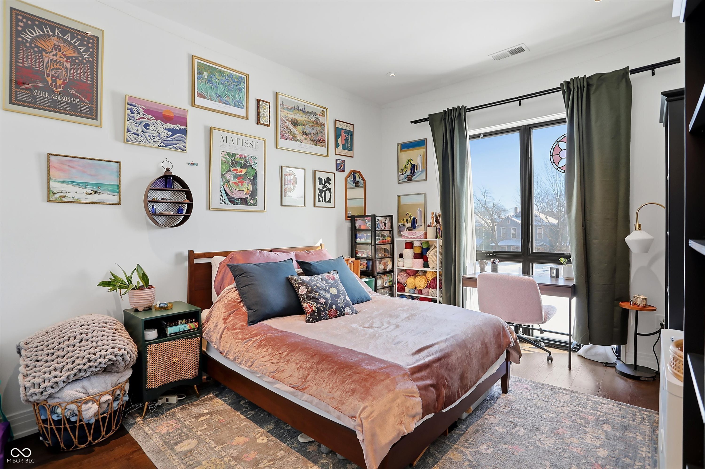 877 N East Street Unit: UNIT 203