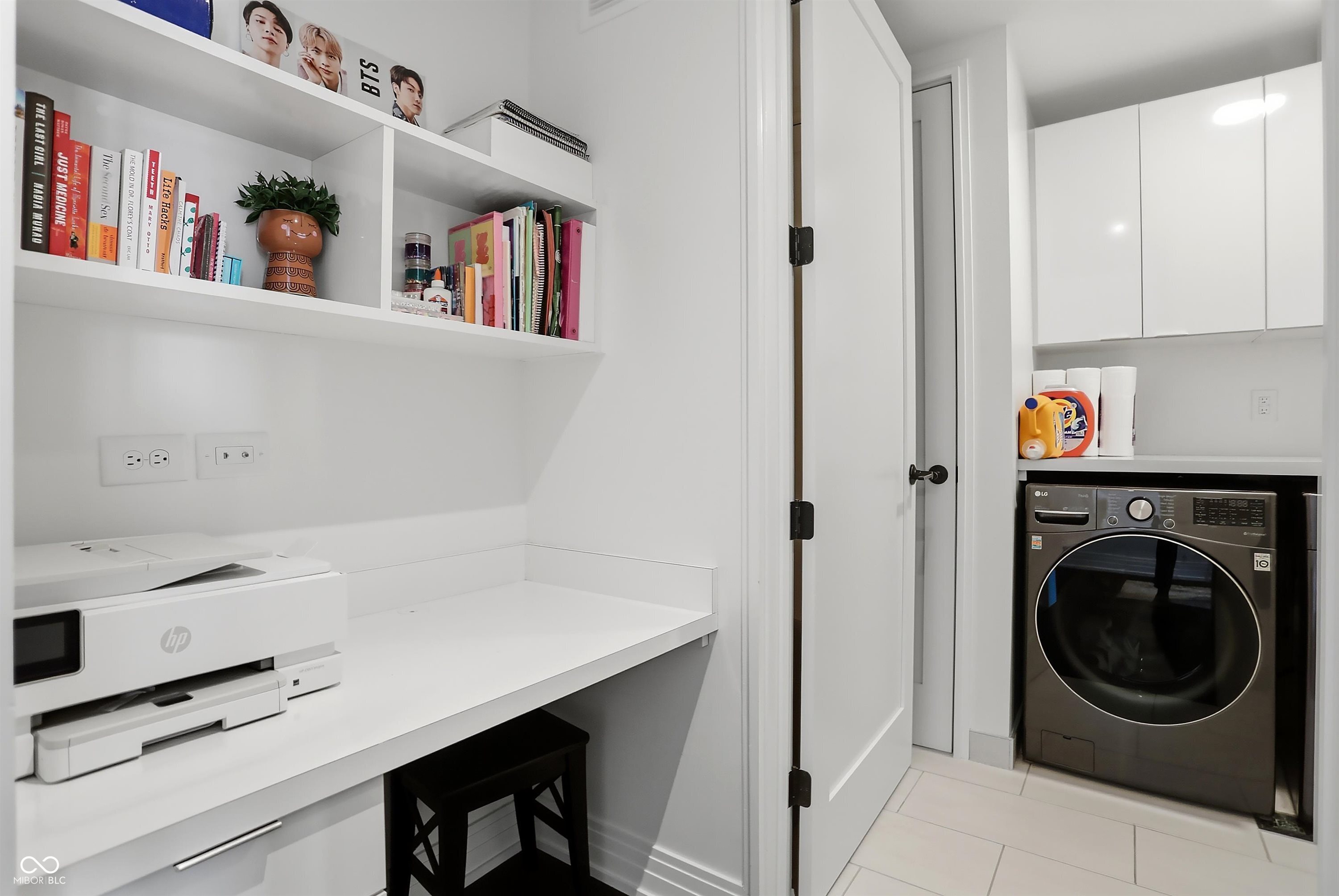 877 N East Street Unit: UNIT 203