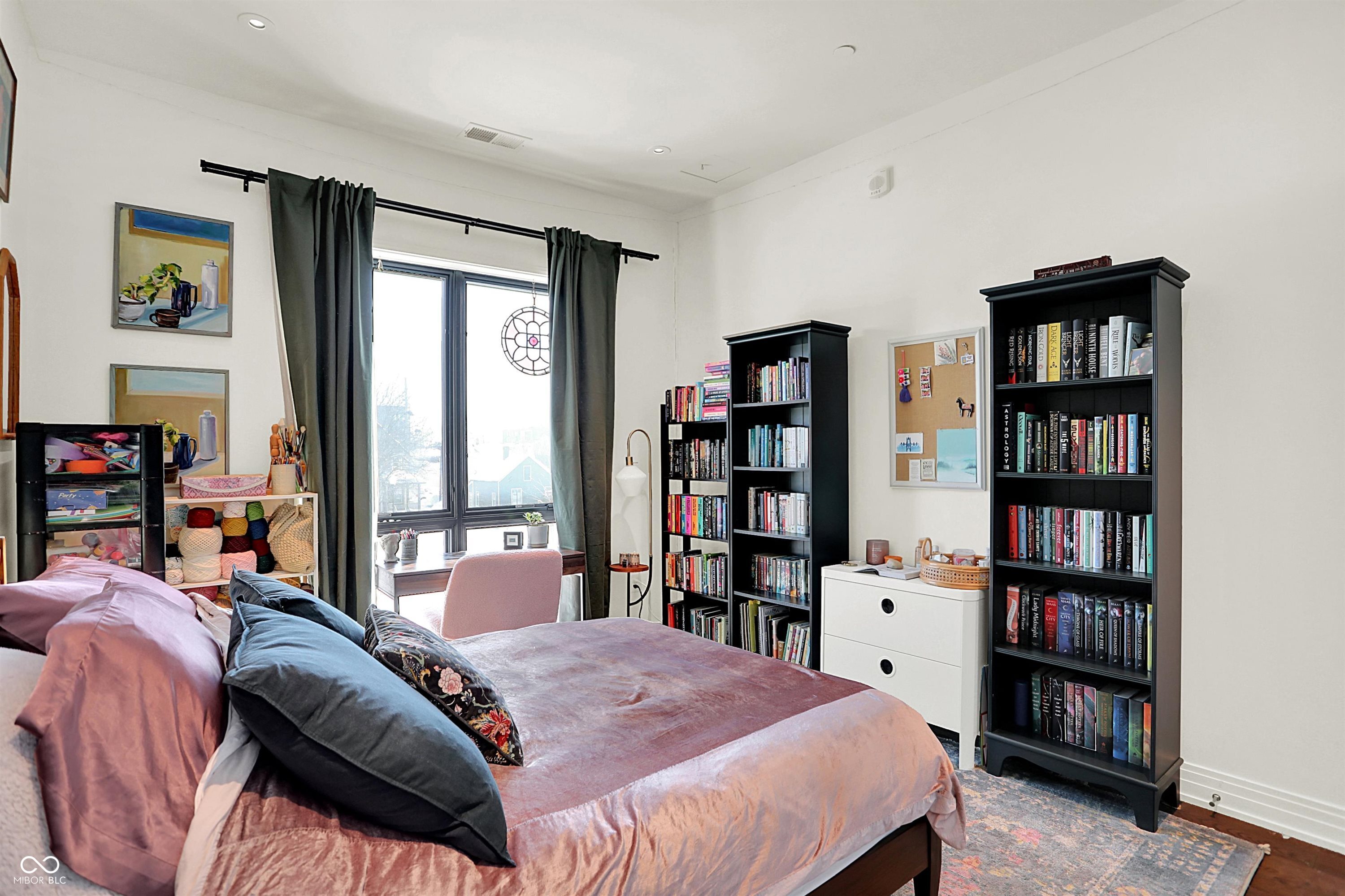 877 N East Street Unit: UNIT 203