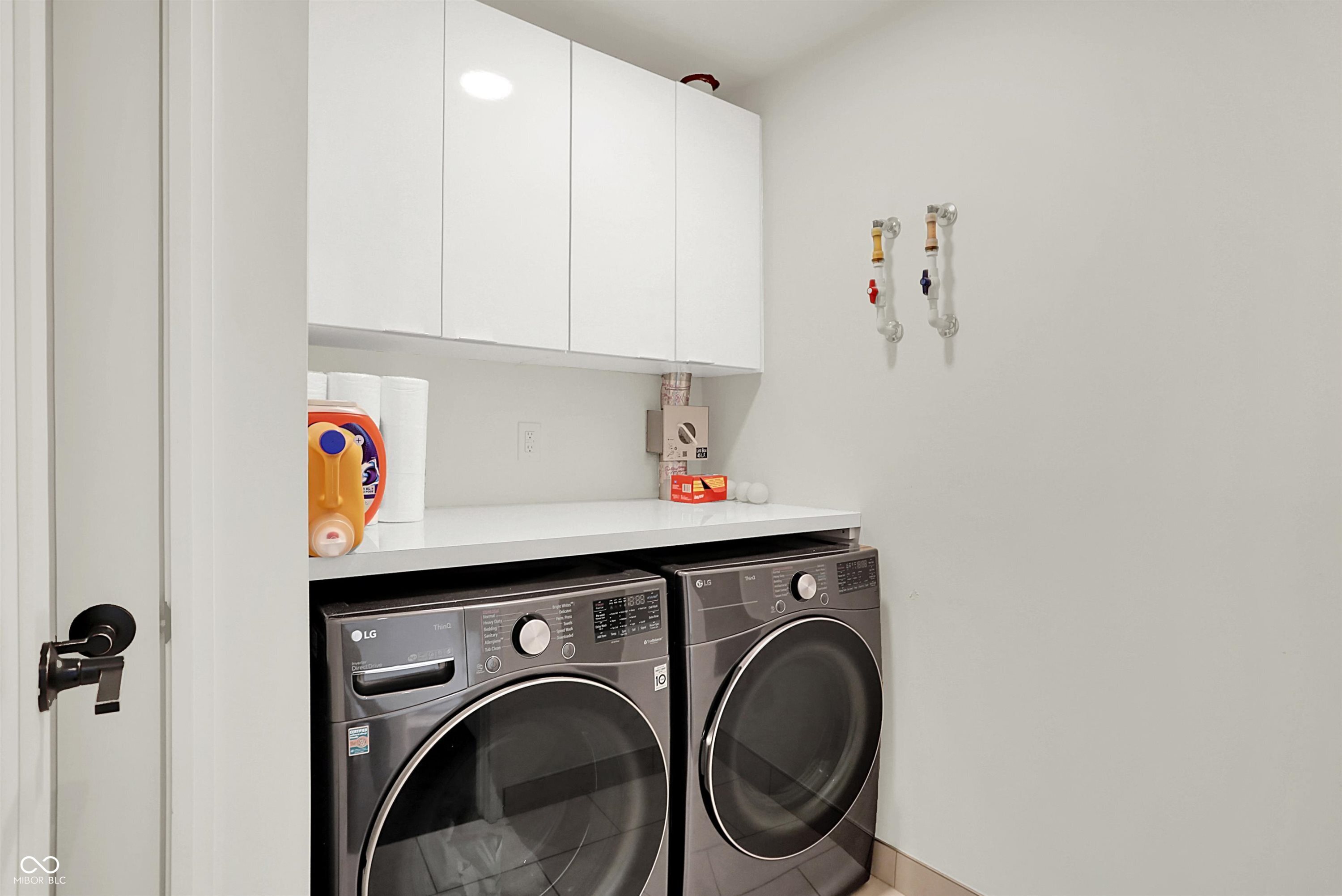 877 N East Street Unit: UNIT 203