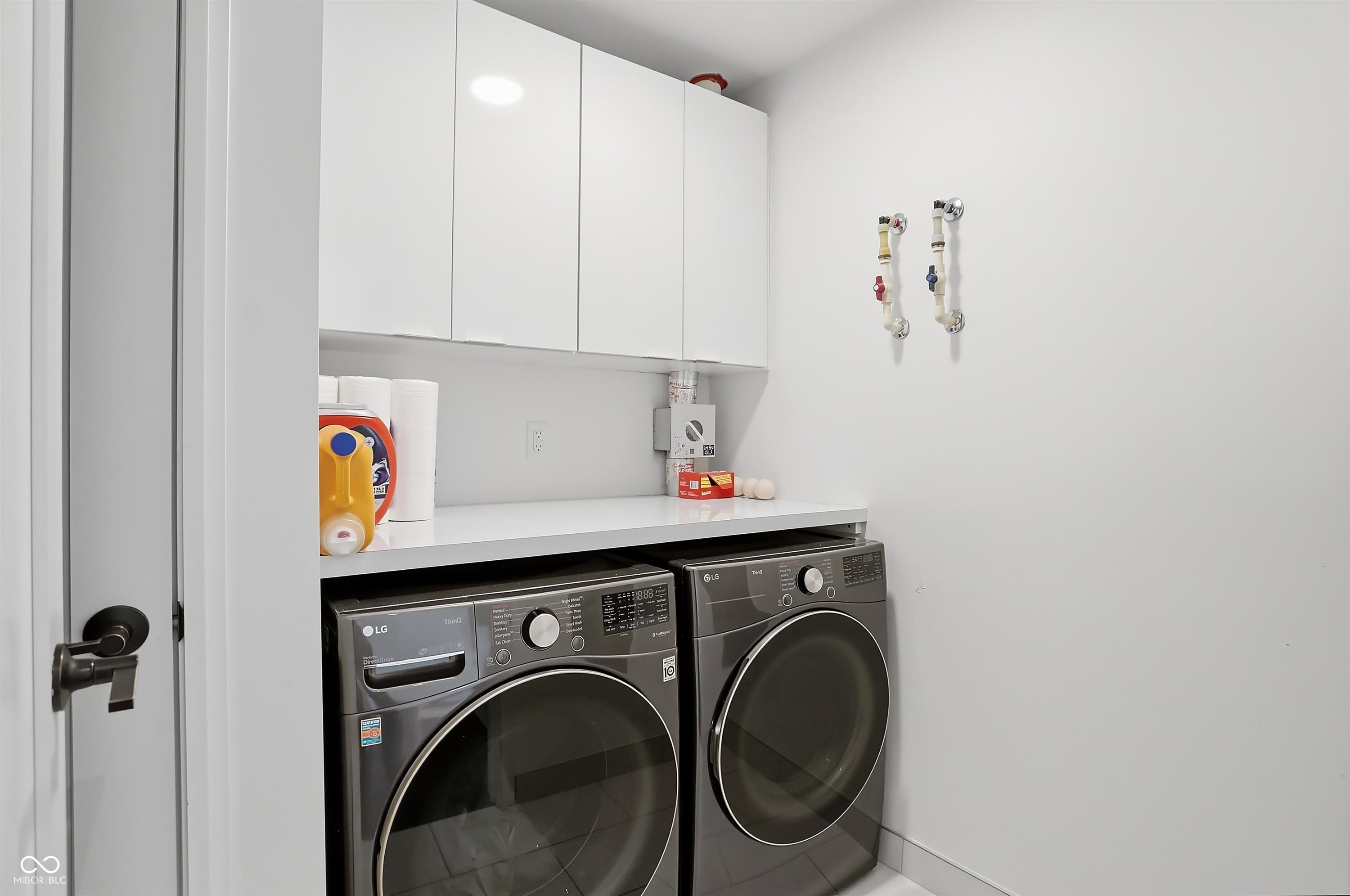 877 N East Street Unit: UNIT 203