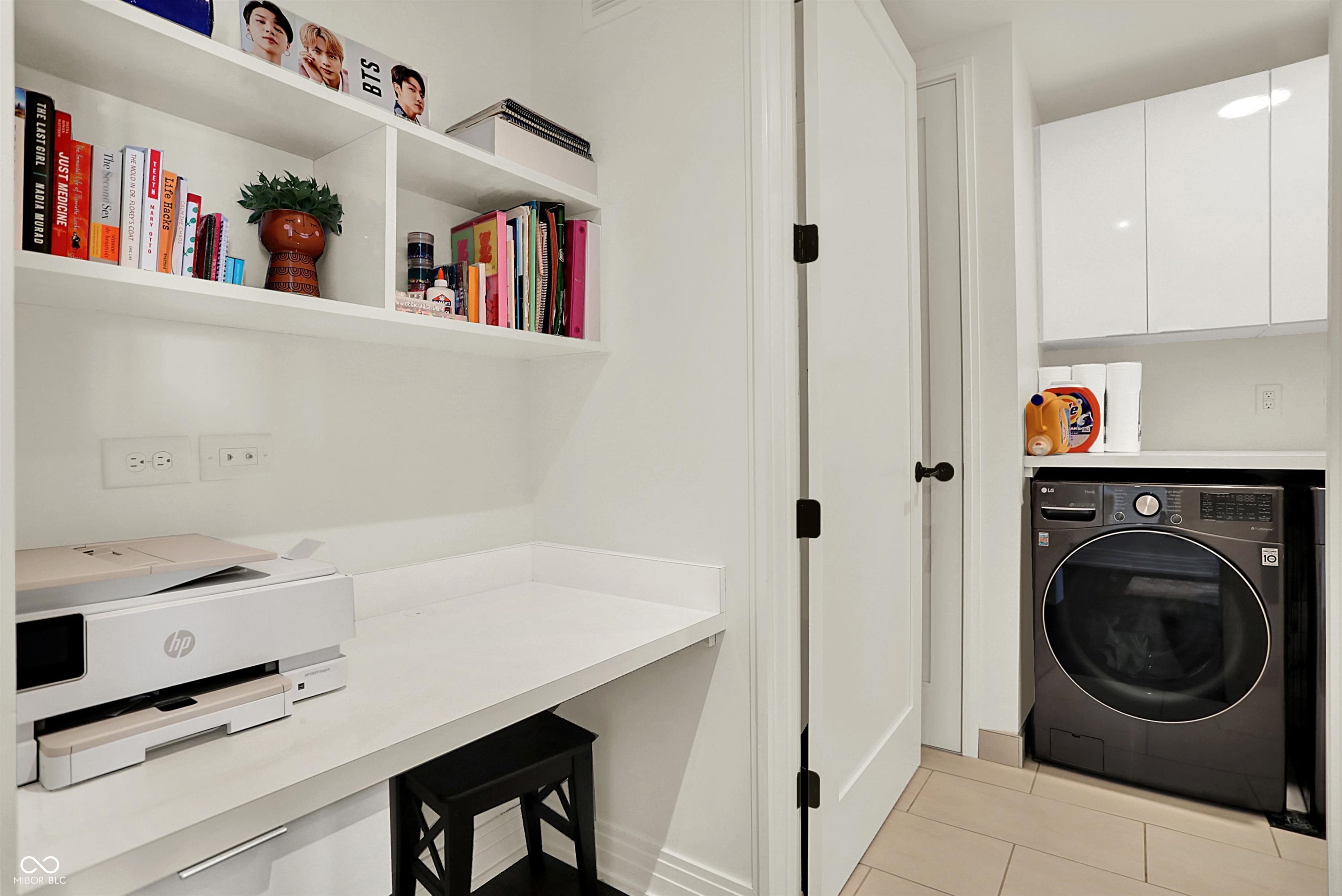 877 N East Street Unit: UNIT 203