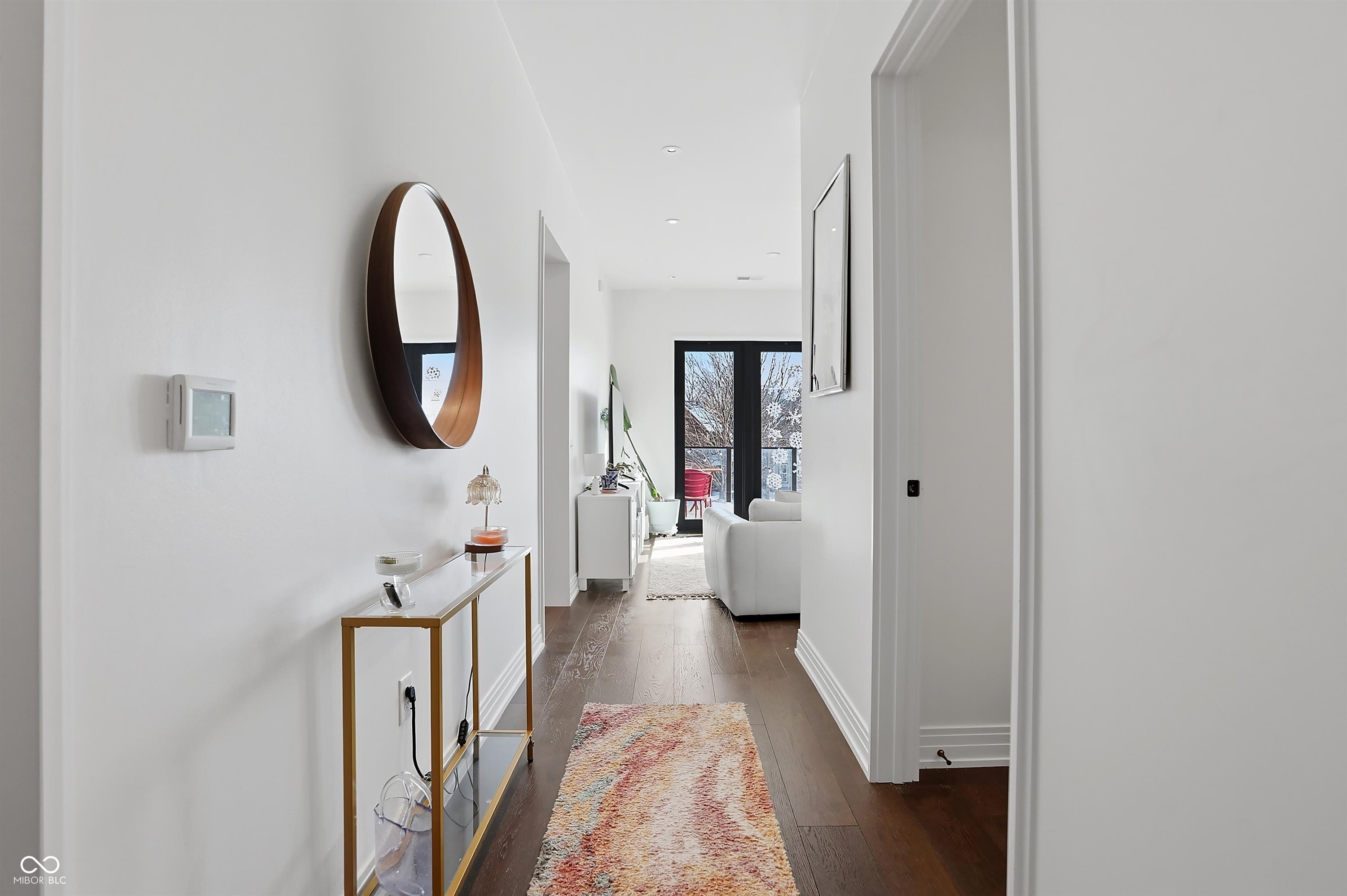 877 N East Street Unit: UNIT 203