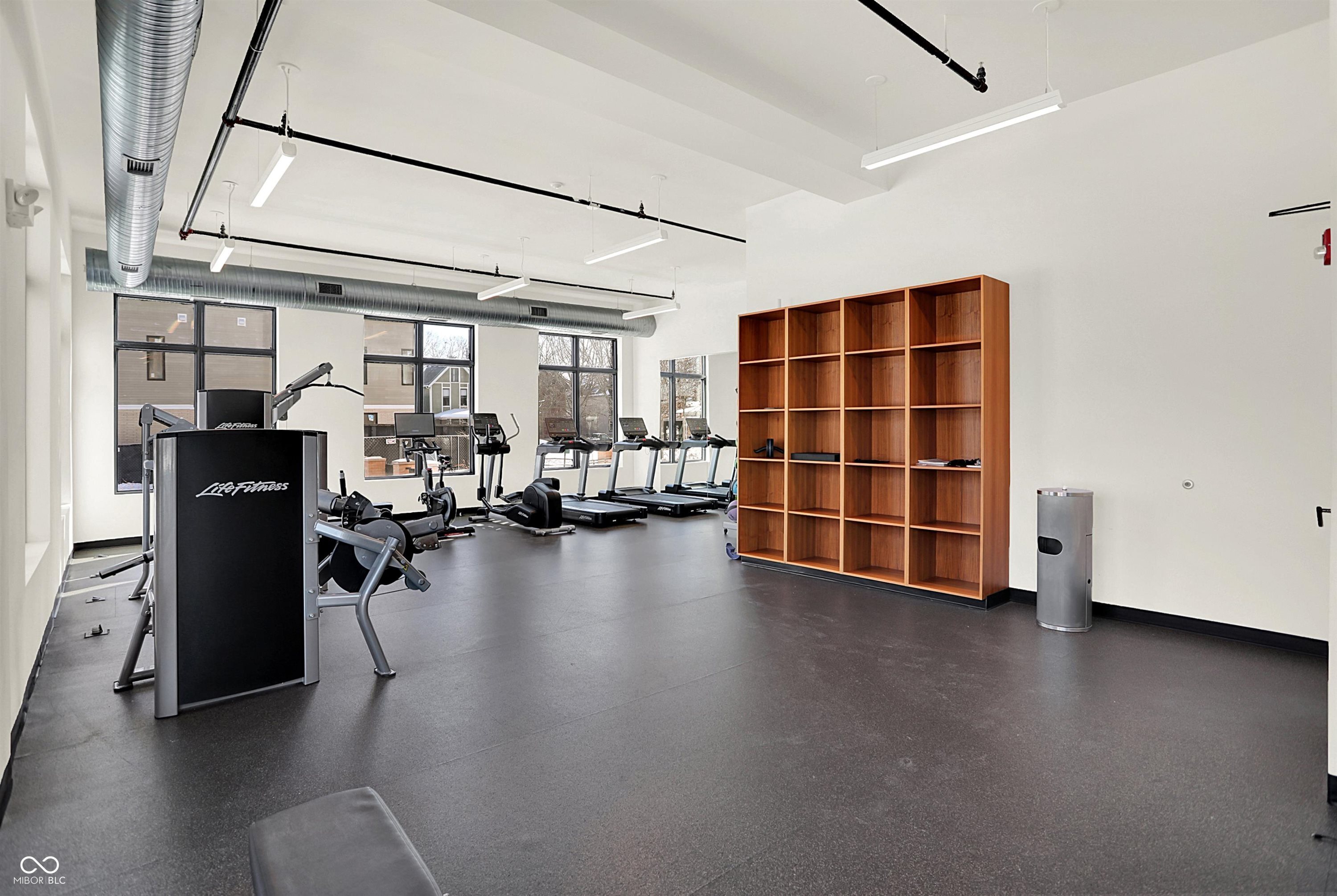 877 N East Street Unit: UNIT 203