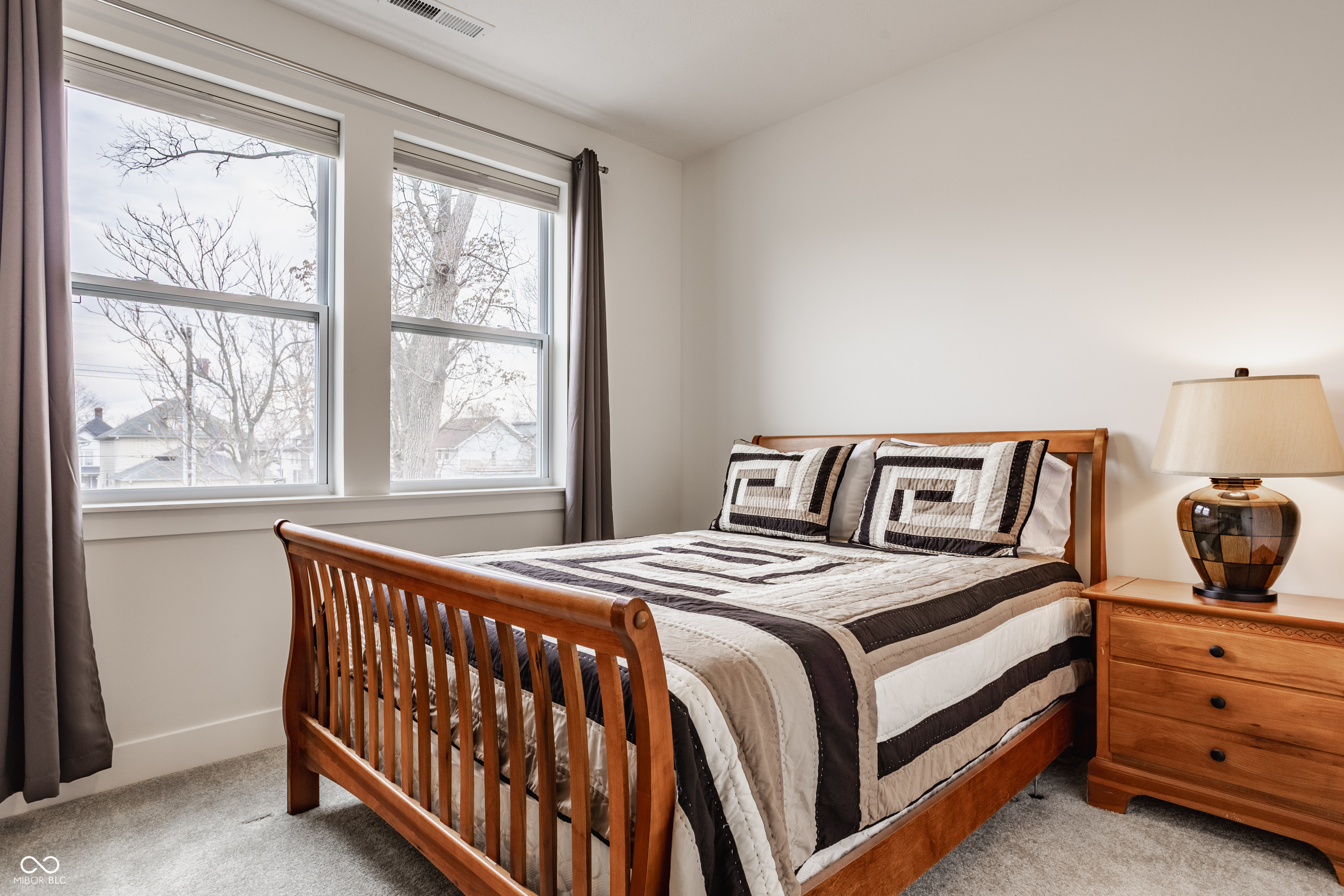 2343 N College Avenue