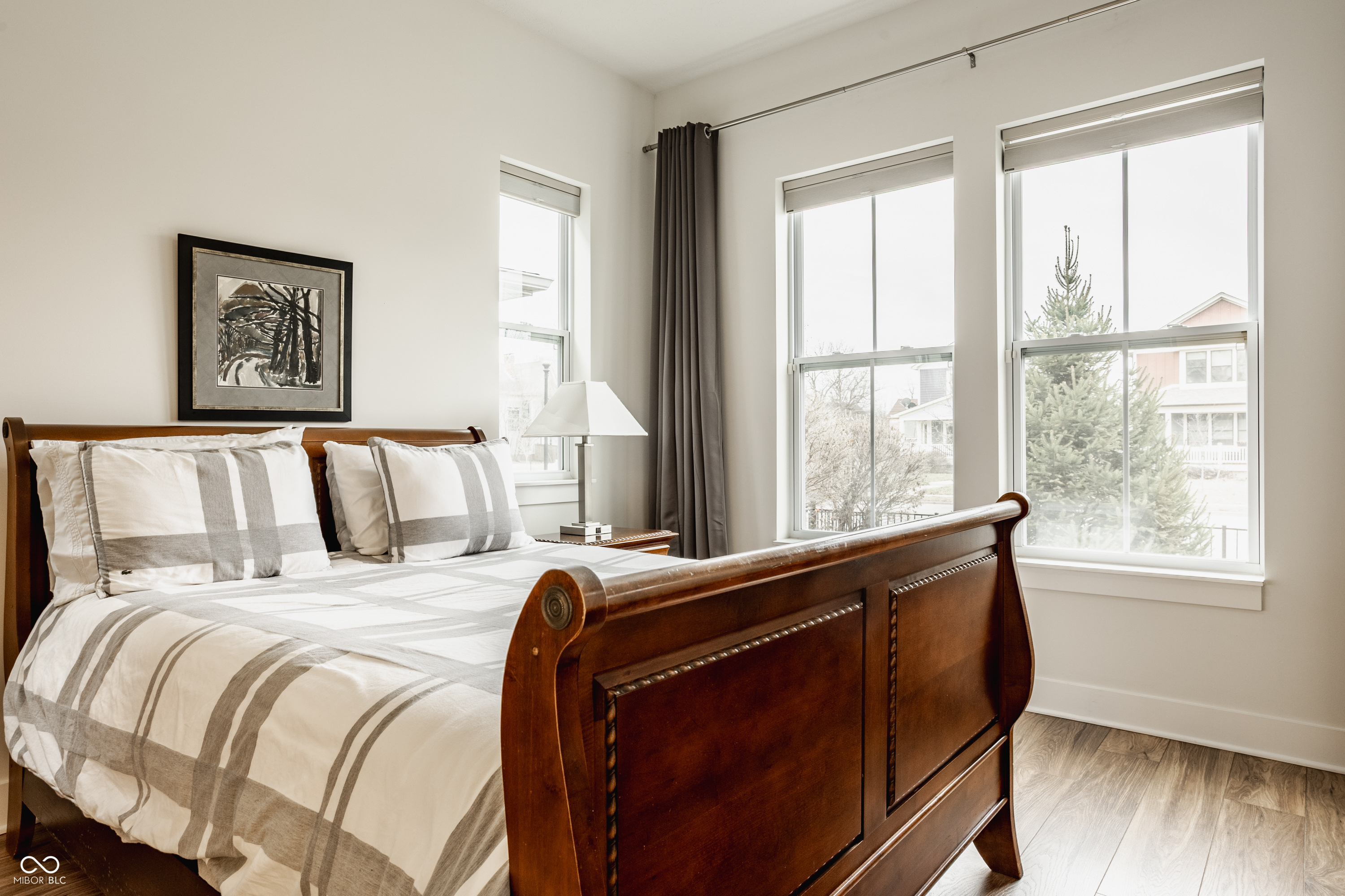 2343 N College Avenue