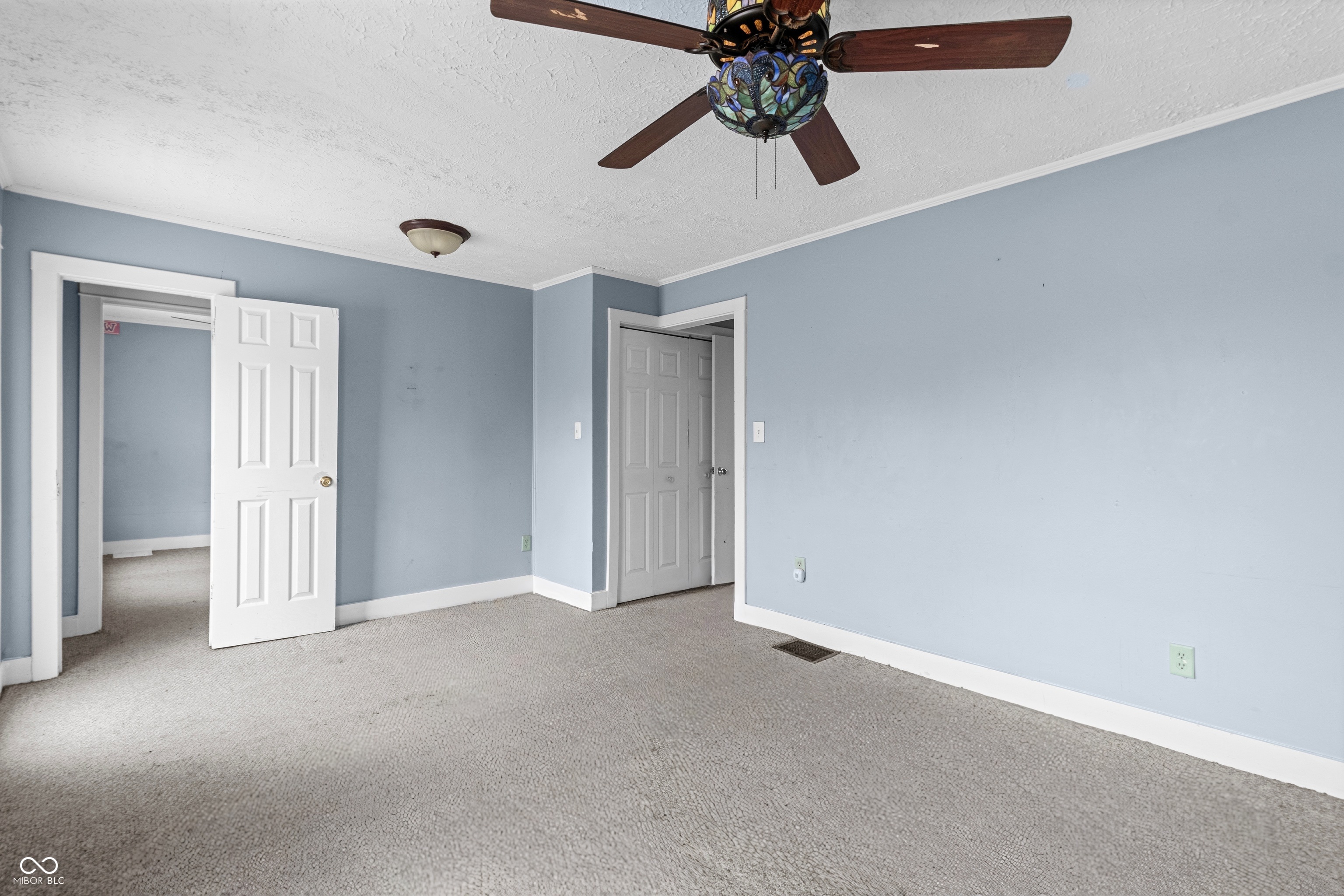 1736 N Graham Avenue