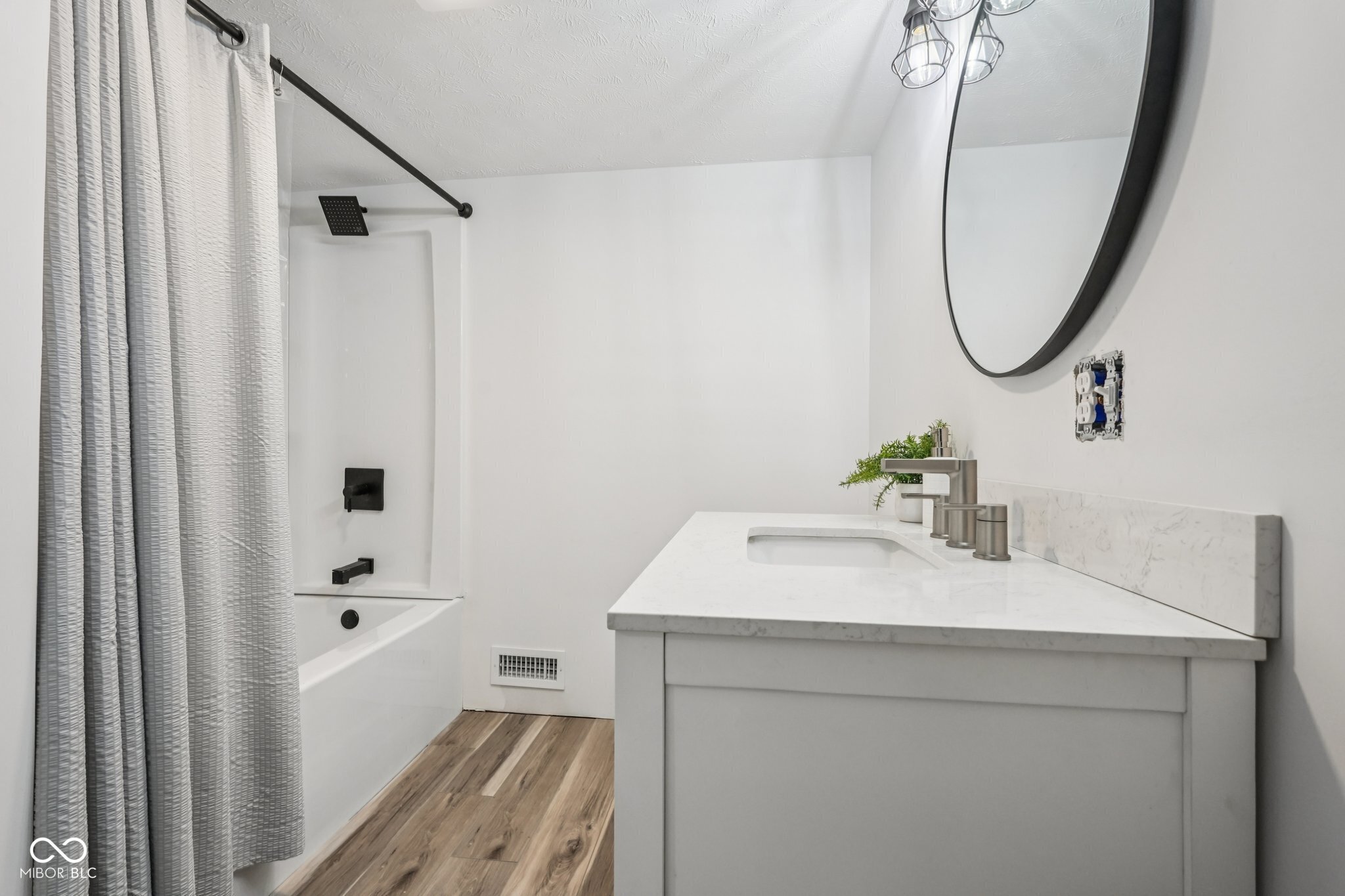 7559 W State Road 46