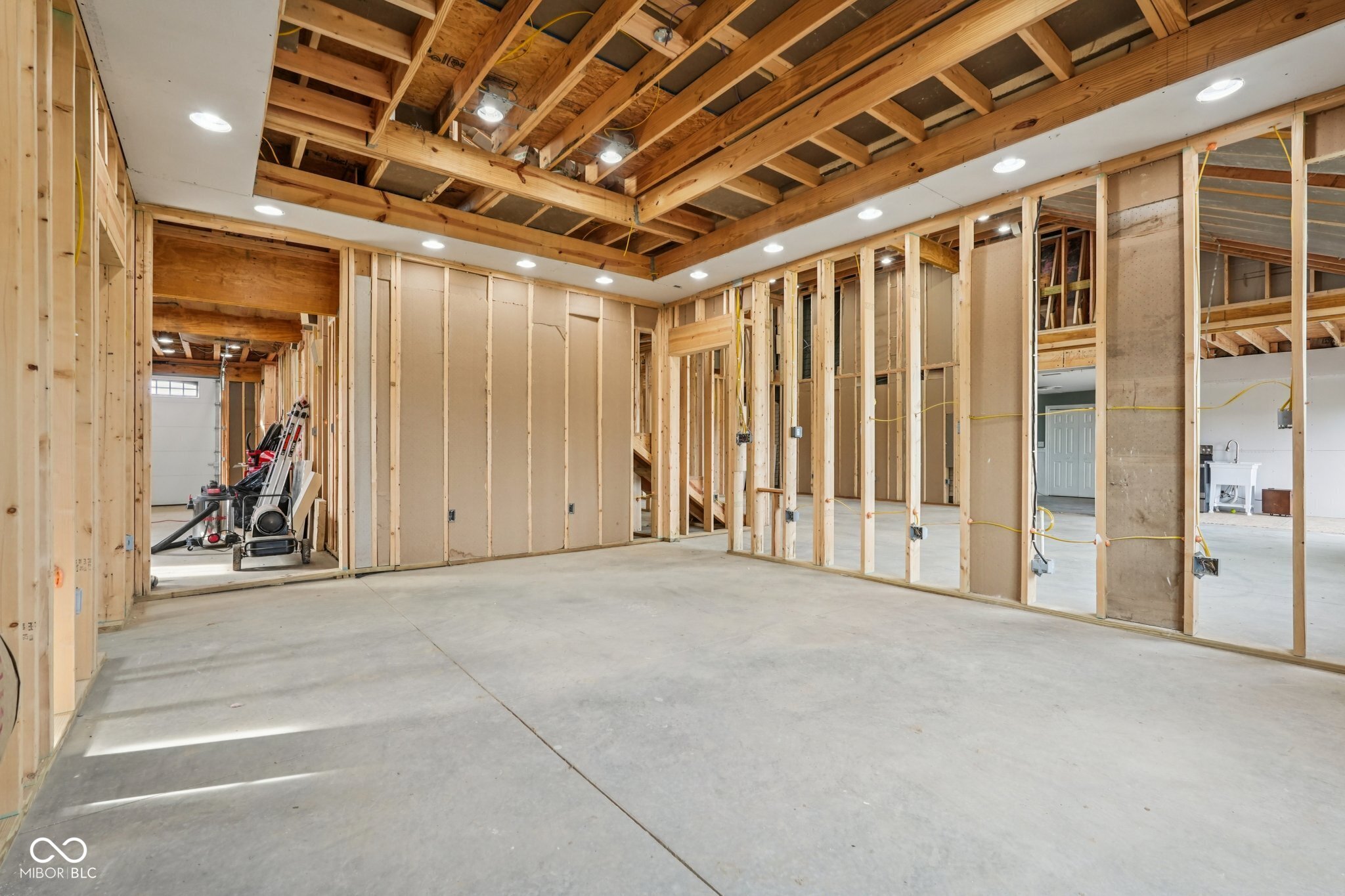 7559 W State Road 46