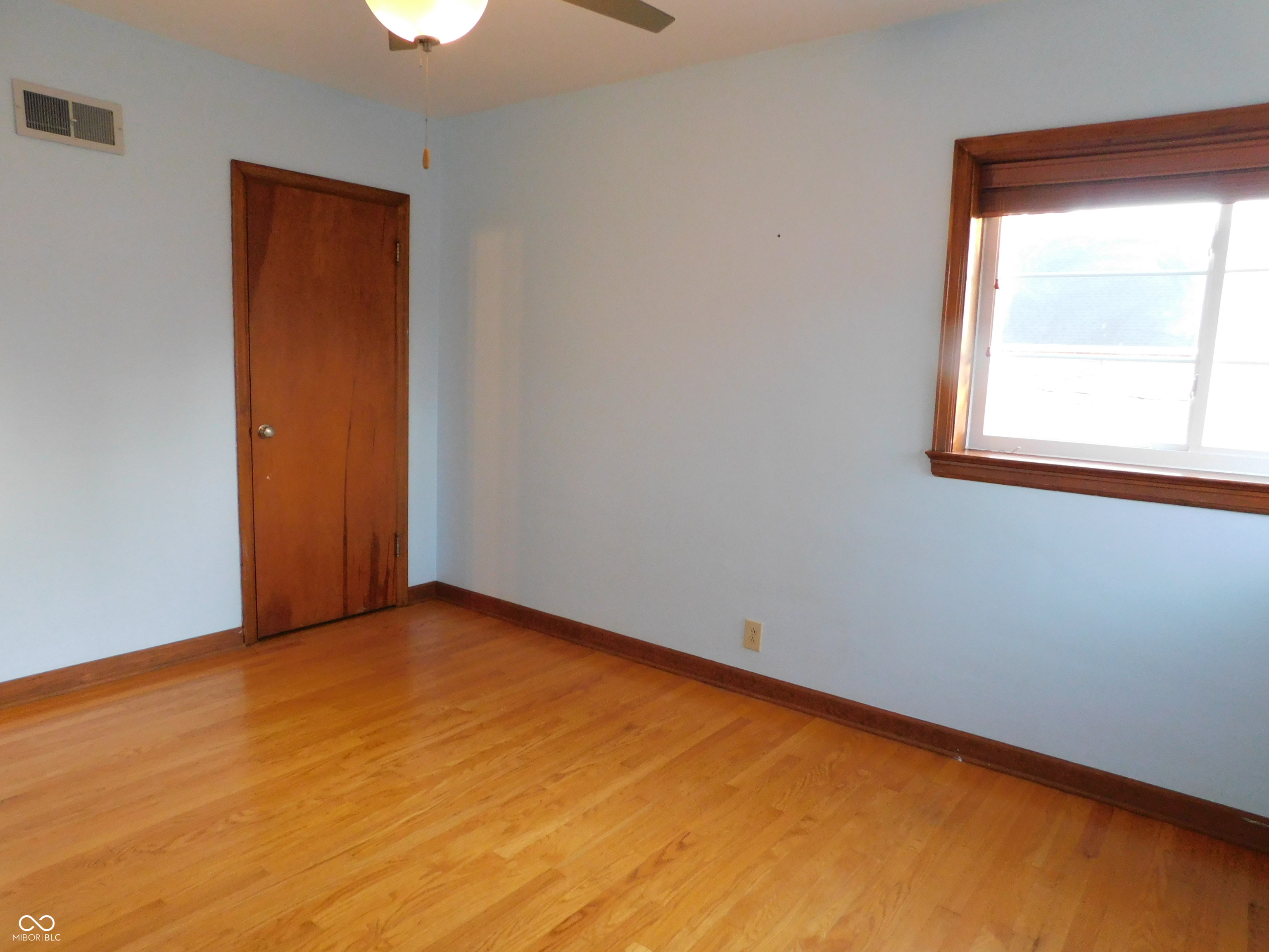 5510 N Illinois Street