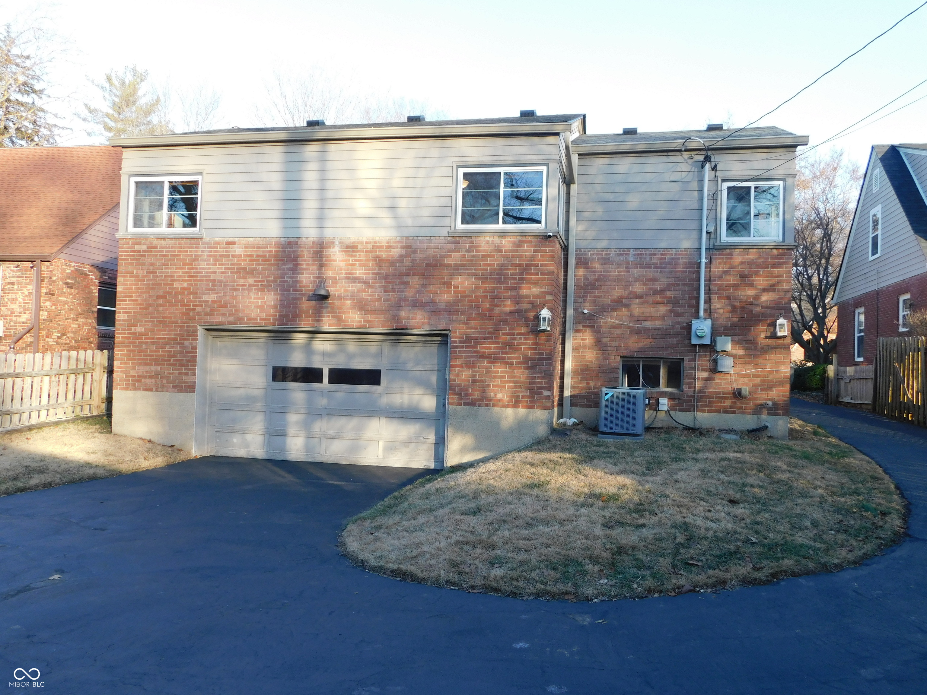 5510 N Illinois Street