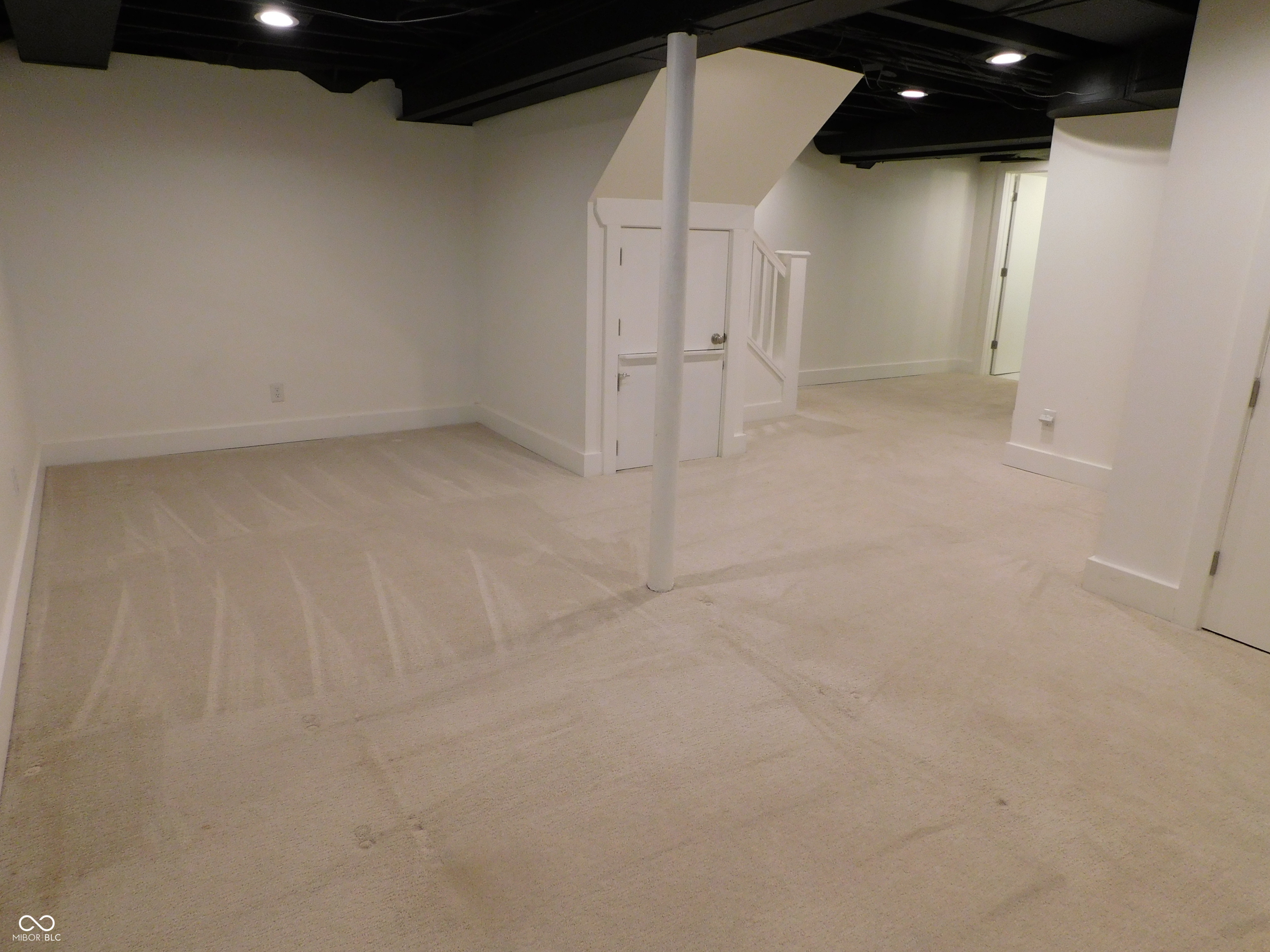 5510 N Illinois Street