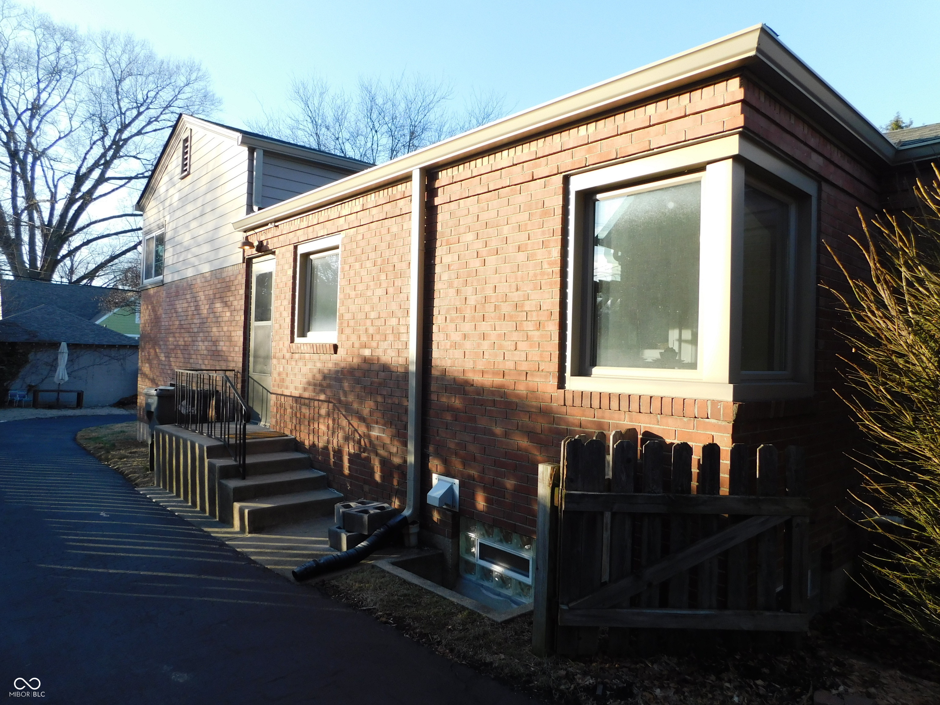 5510 N Illinois Street