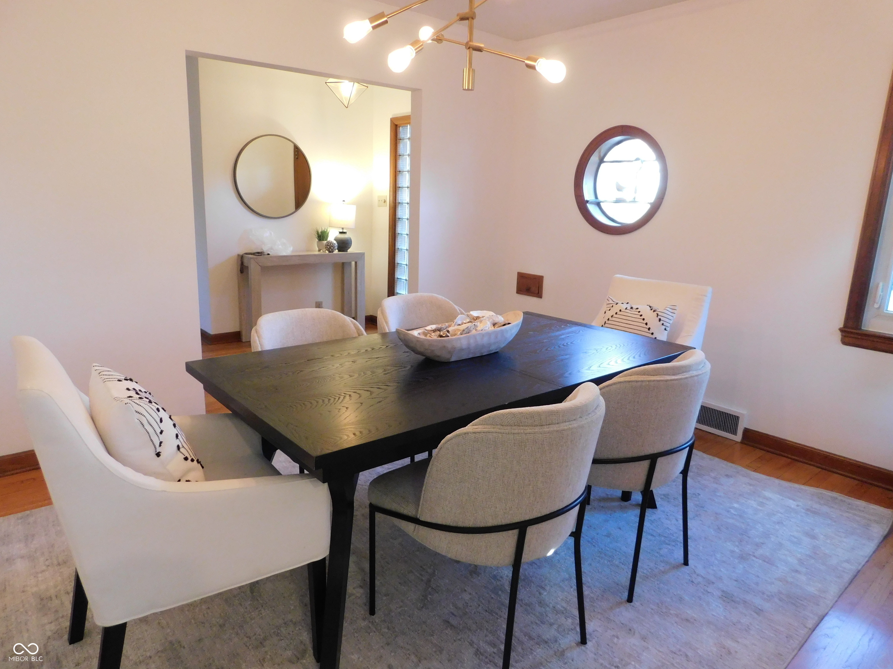 5510 N Illinois Street