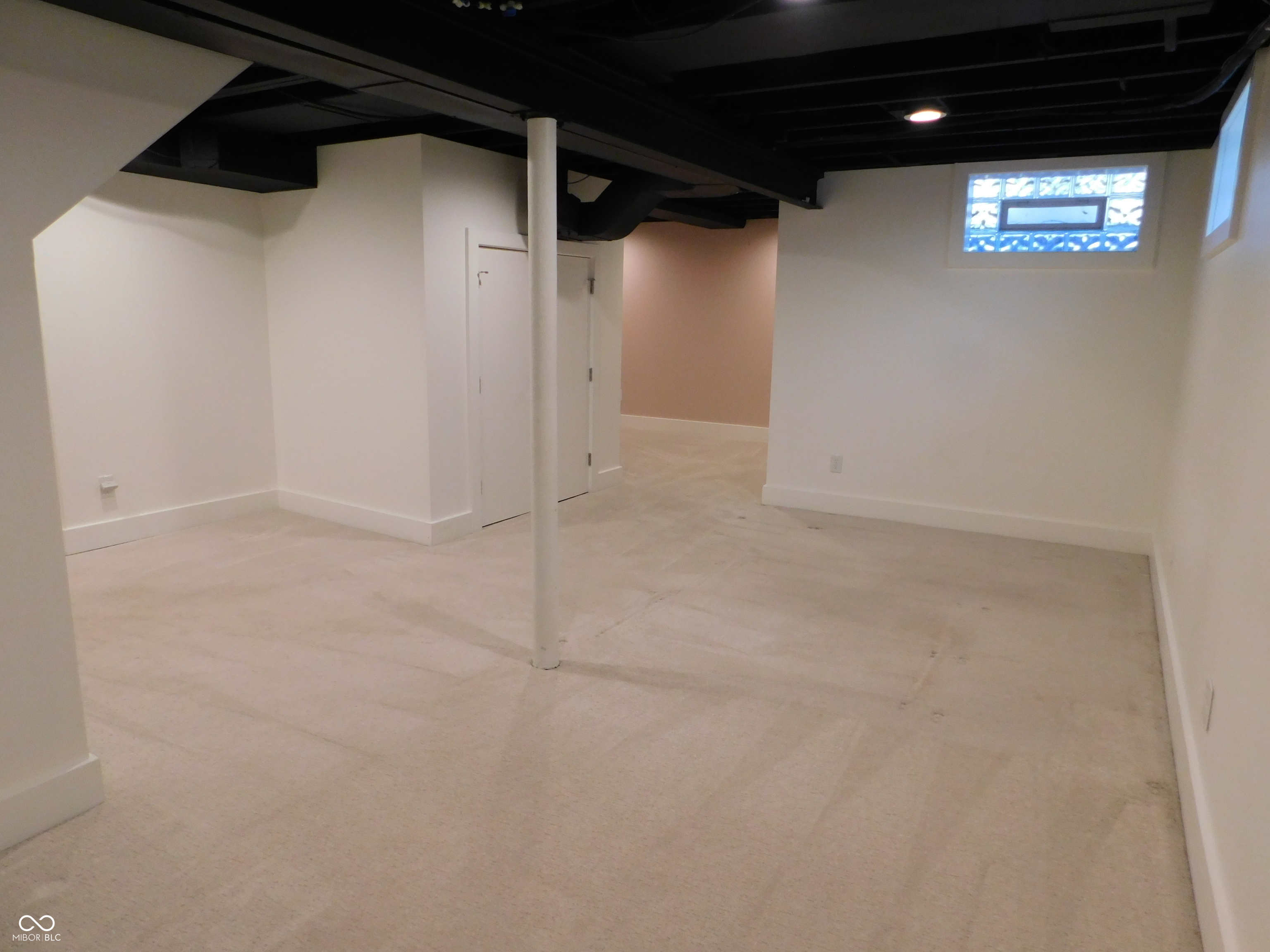 5510 N Illinois Street