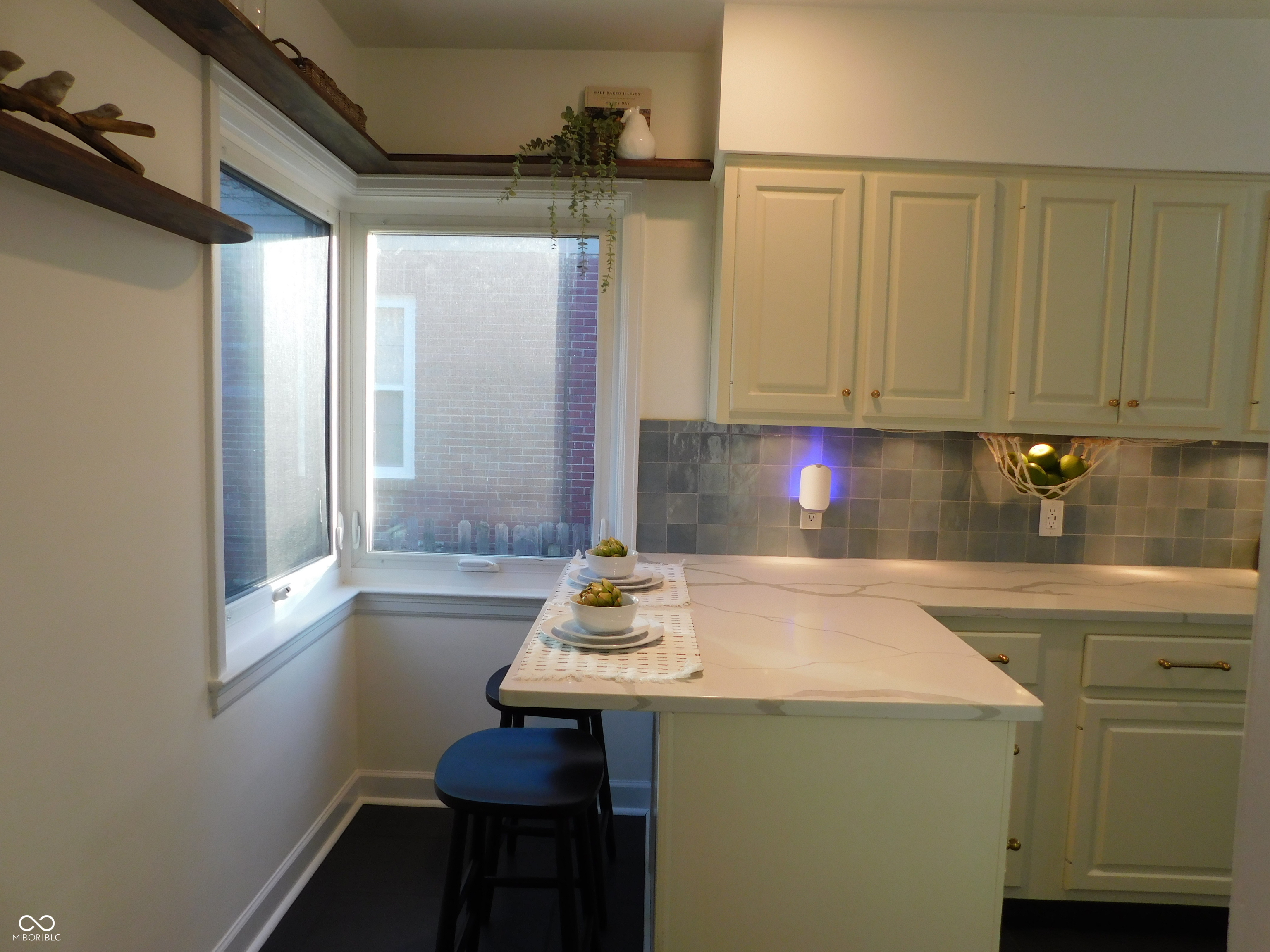 5510 N Illinois Street