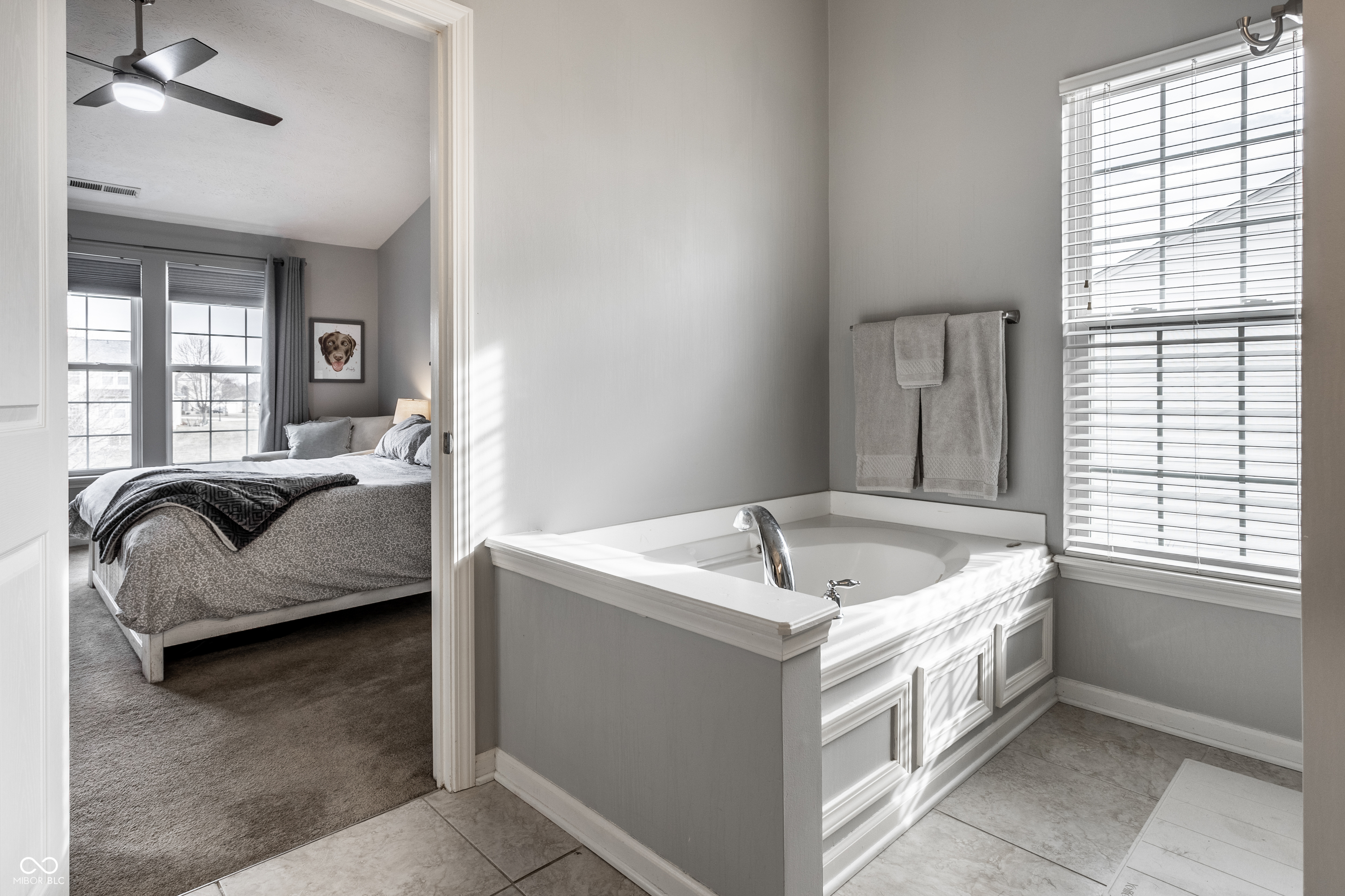 11833 Wedgeport Lane