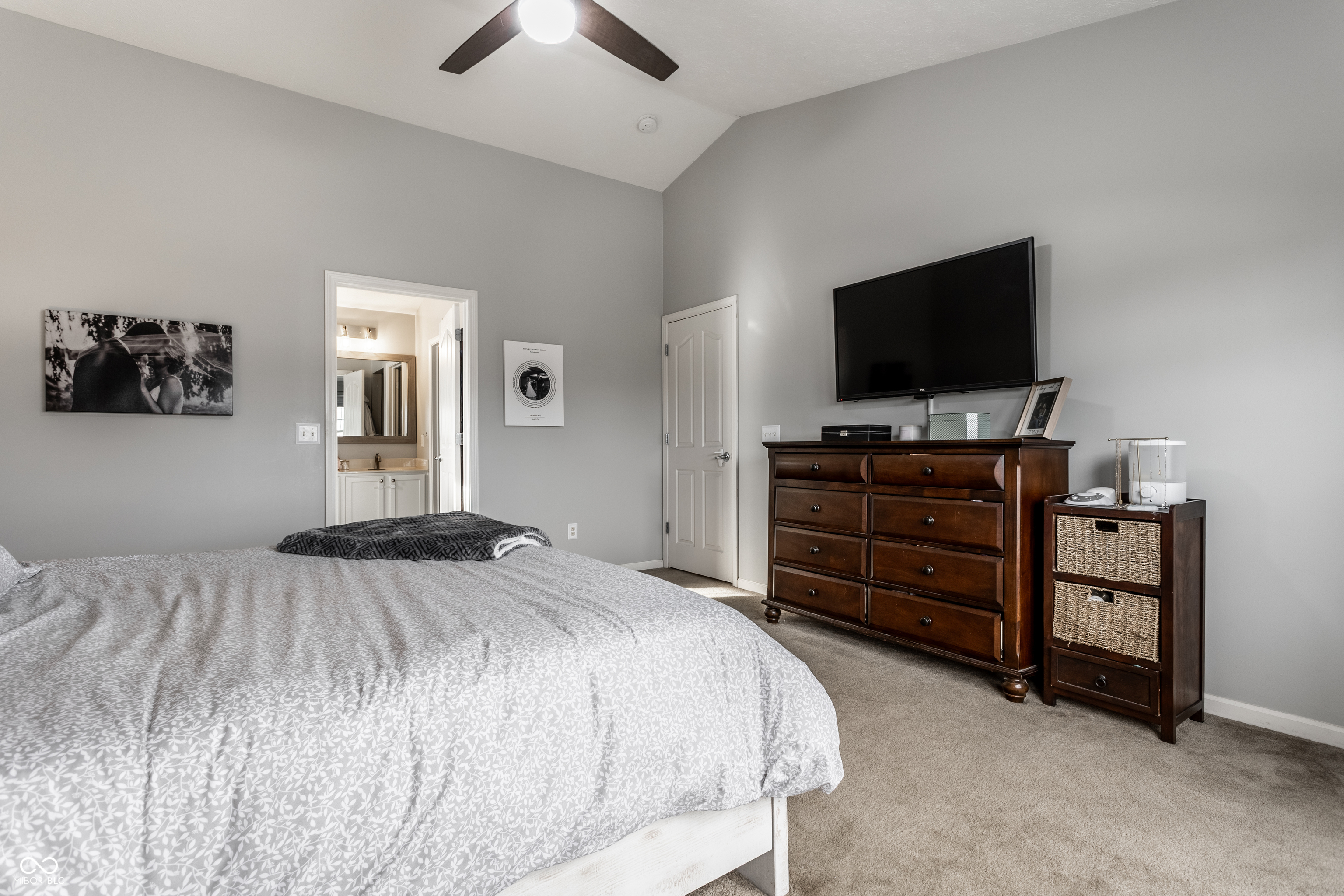 11833 Wedgeport Lane