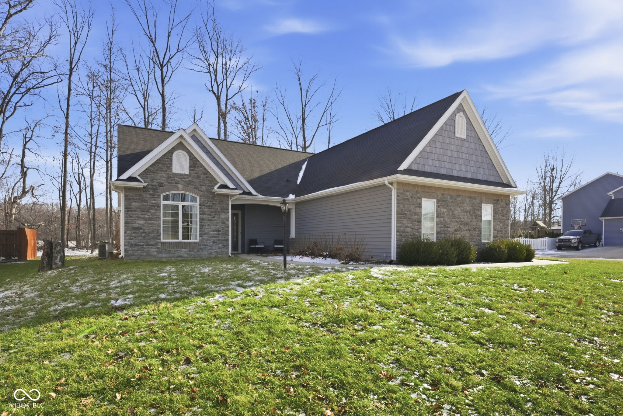 7604 Idlebrook Drive