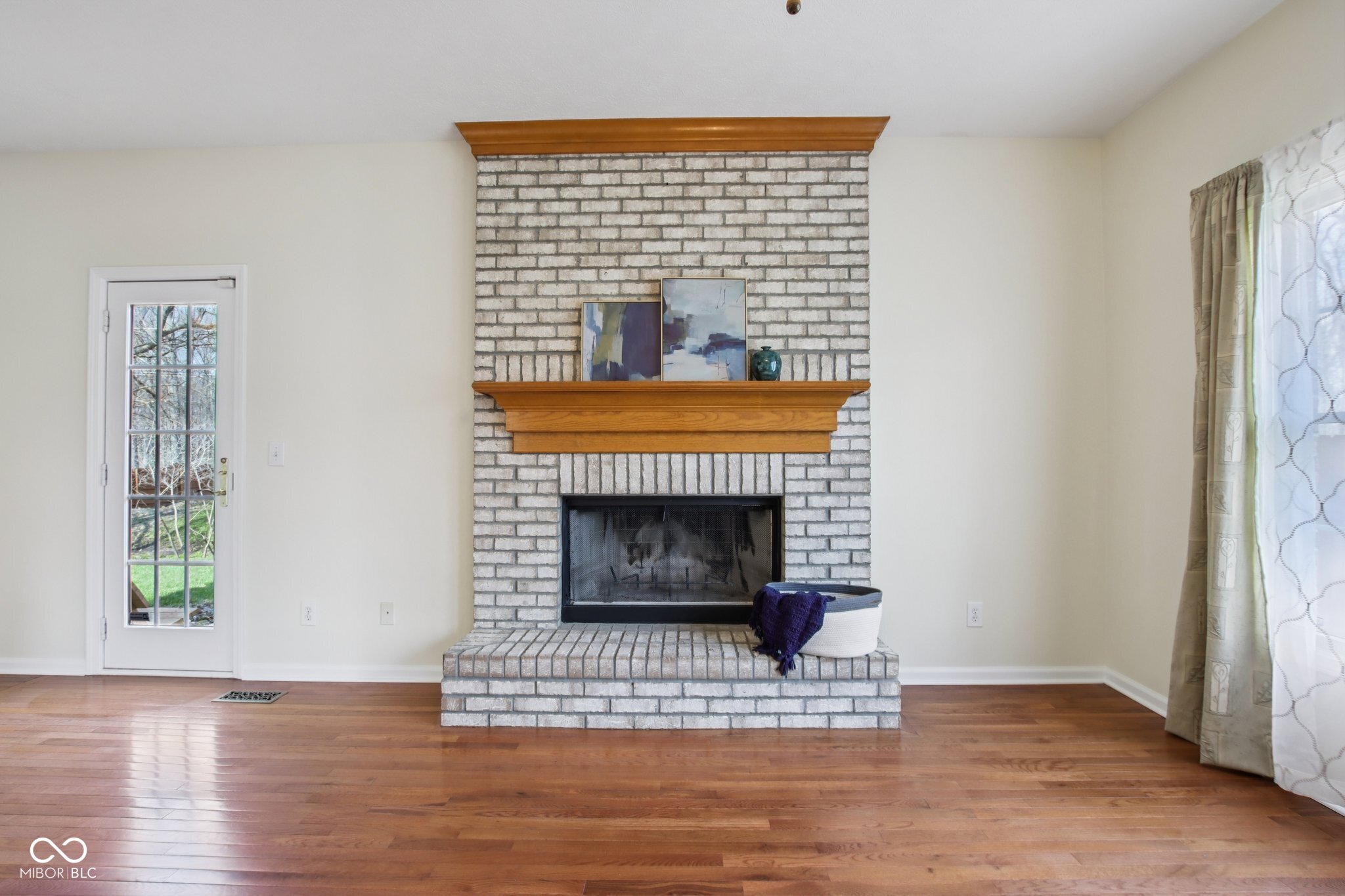 9402 Greenthread Lane