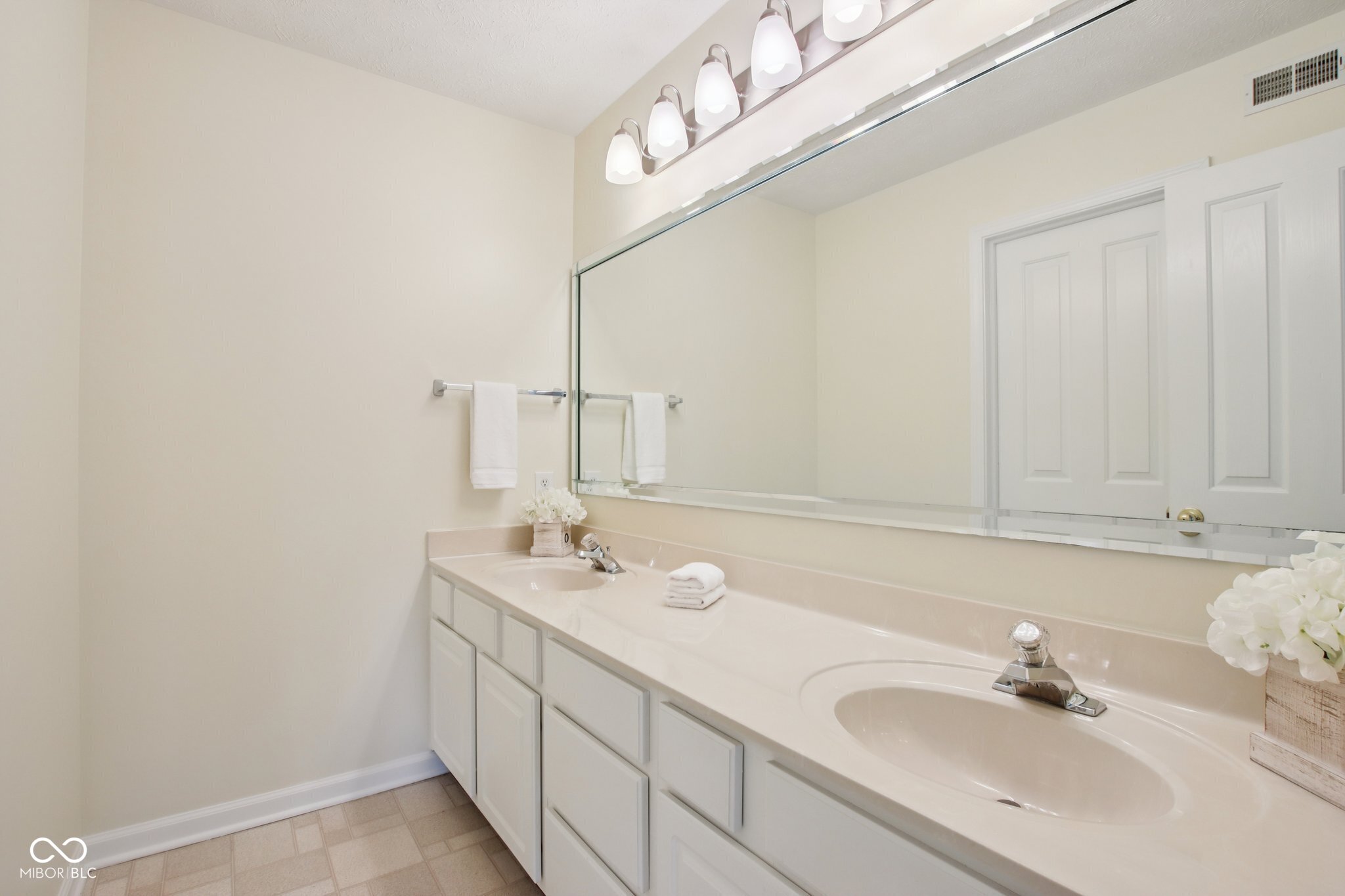 9402 Greenthread Lane