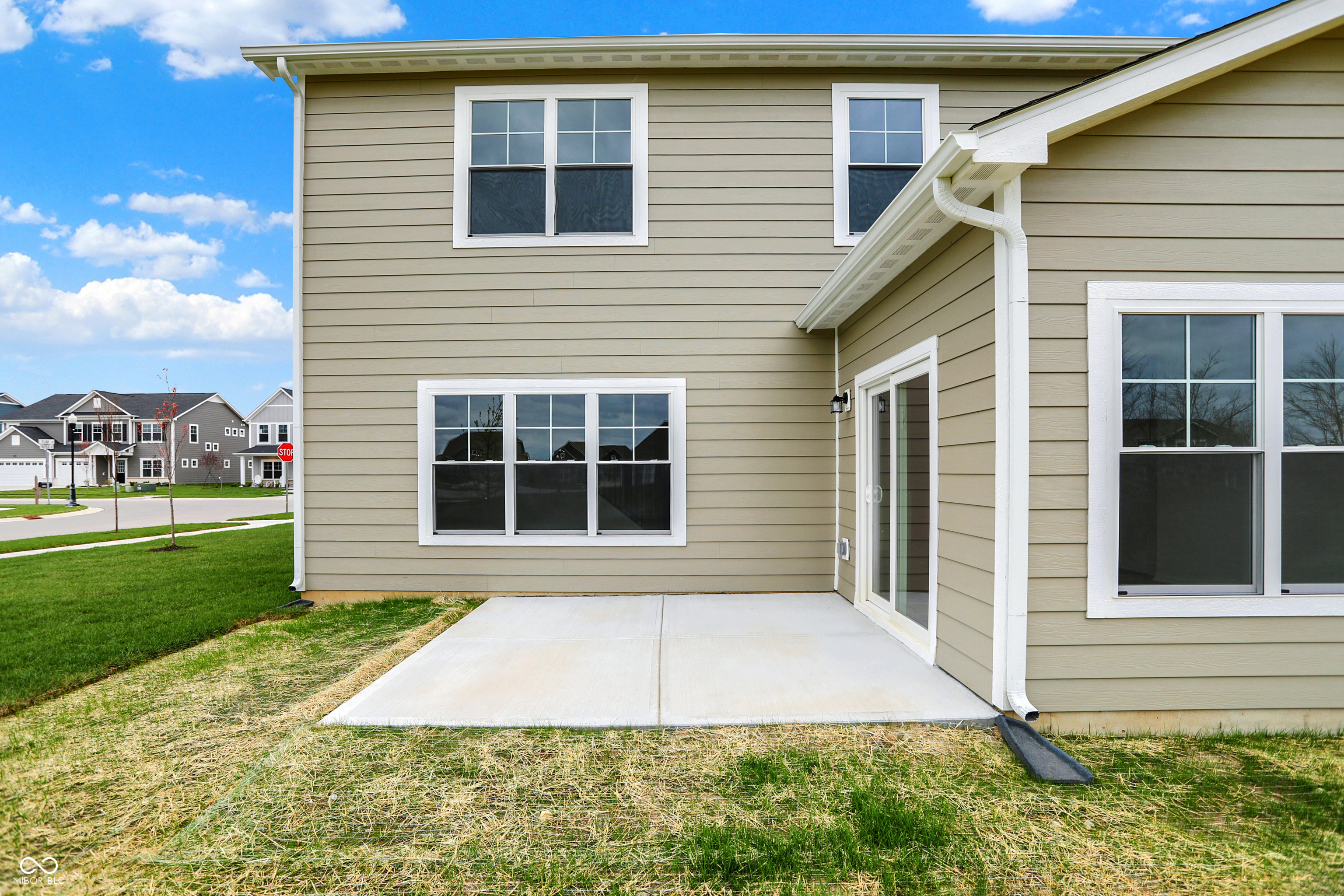 4087 Railhead Avenue