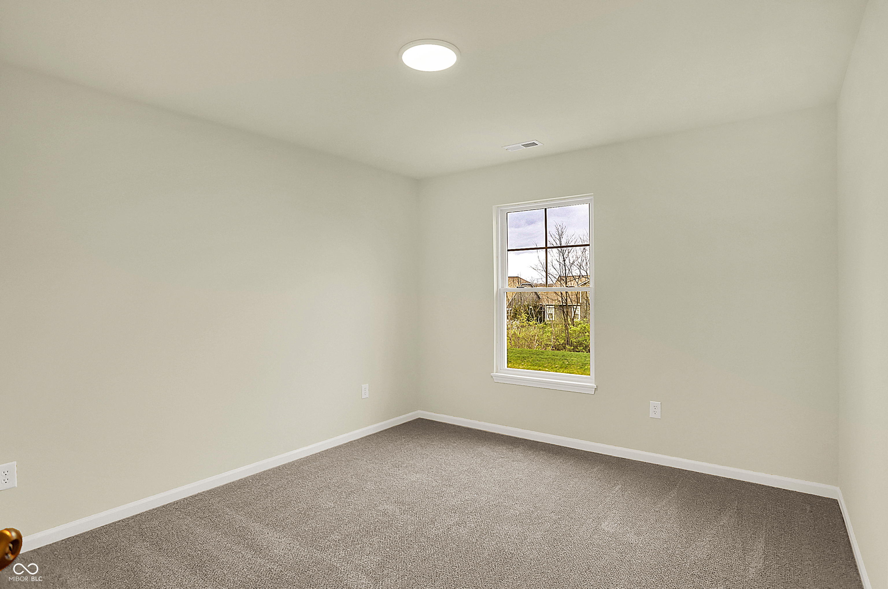 4087 Railhead Avenue