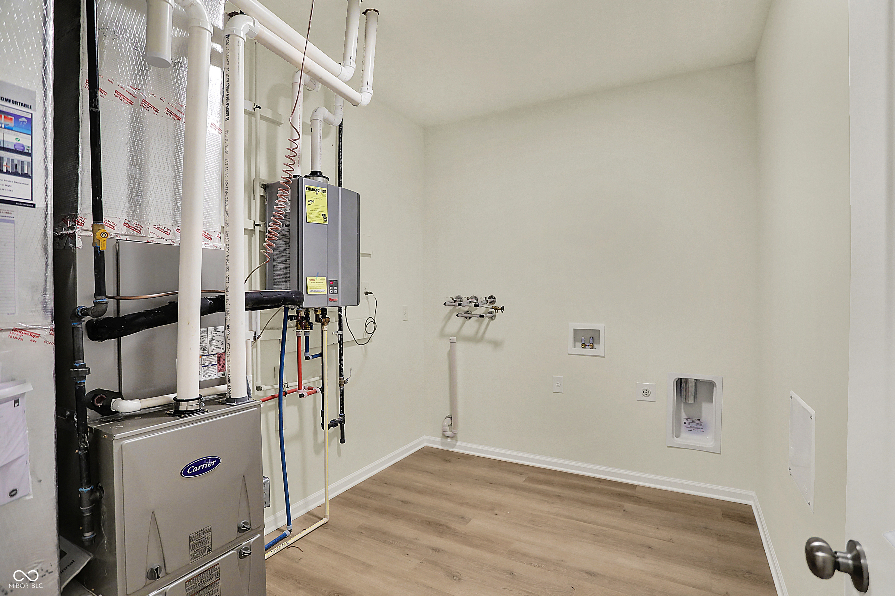 4087 Railhead Avenue