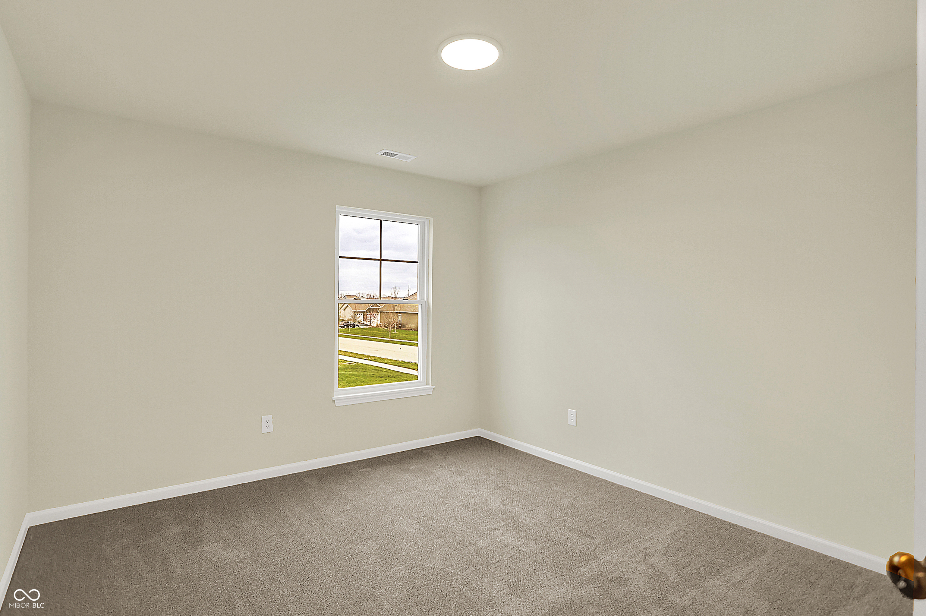 4087 Railhead Avenue