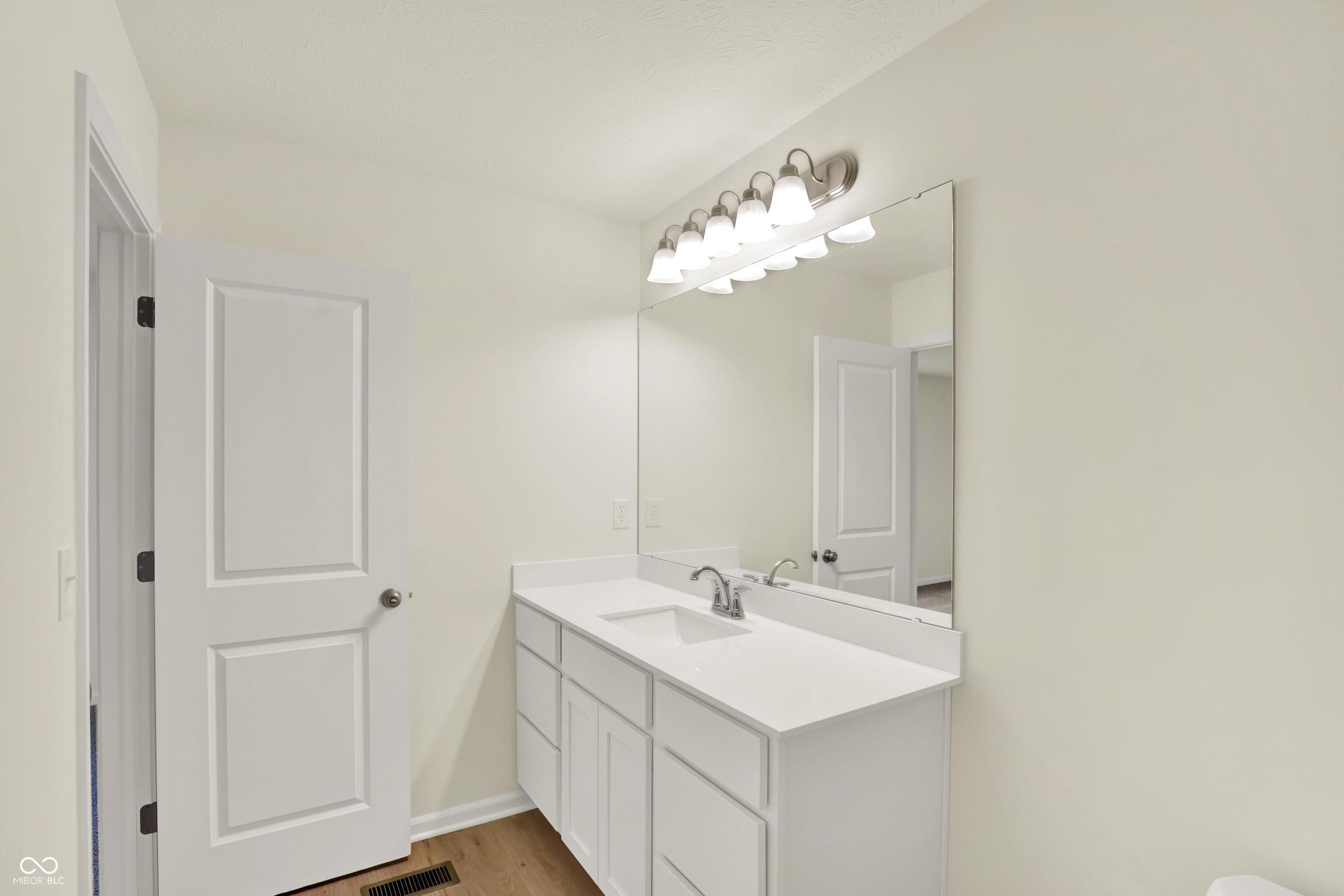 19558 Northwest Drive