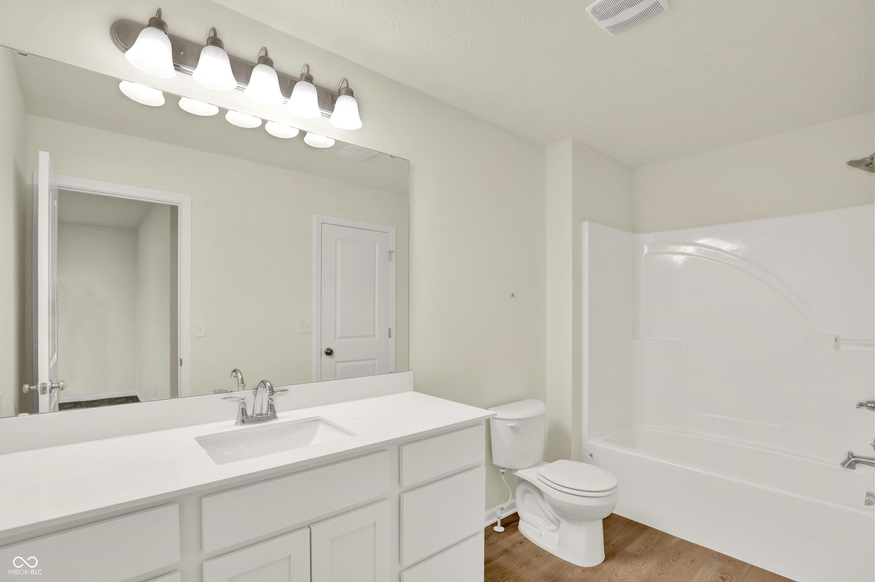 19558 Northwest Drive