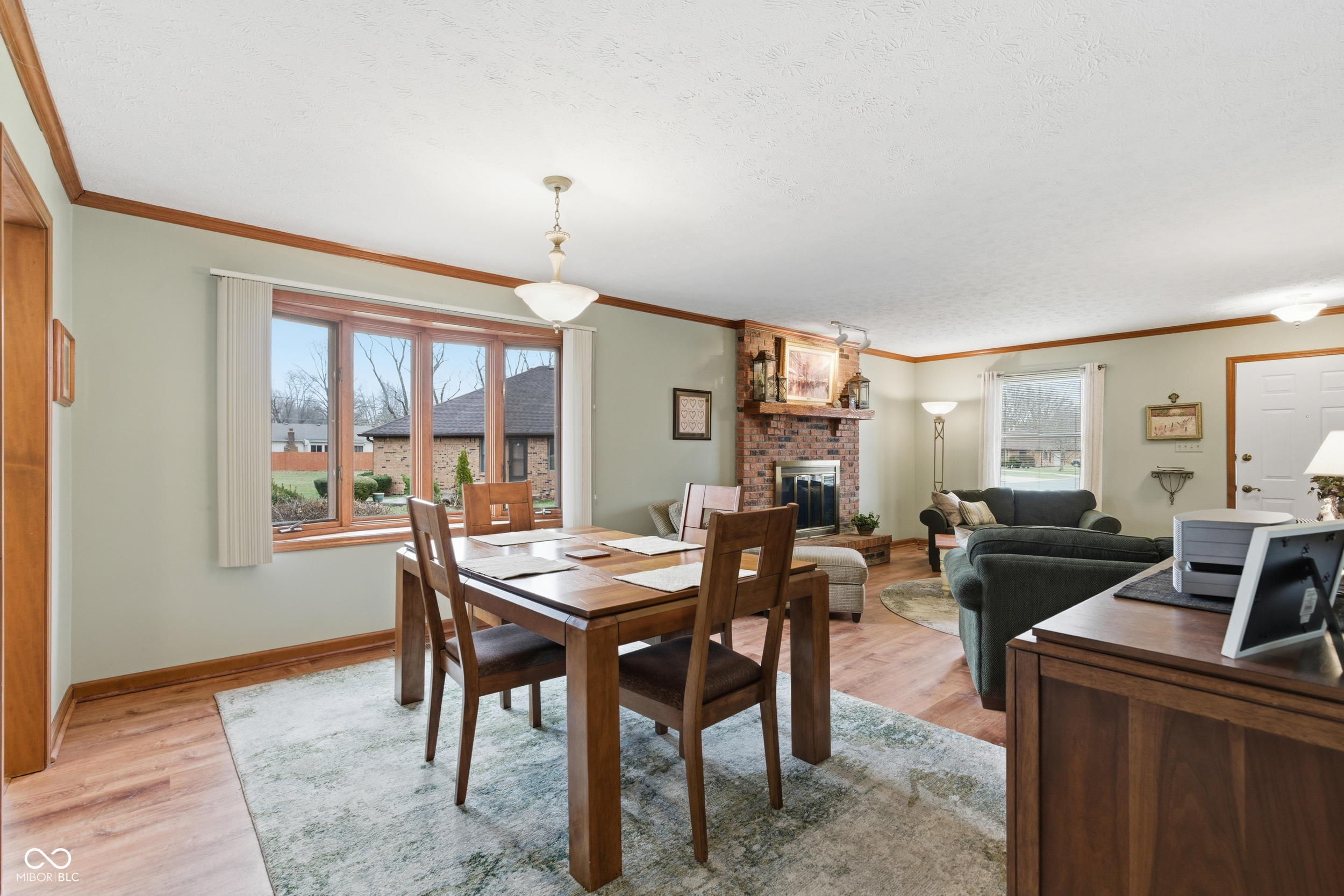 610 Eagle Crest Drive