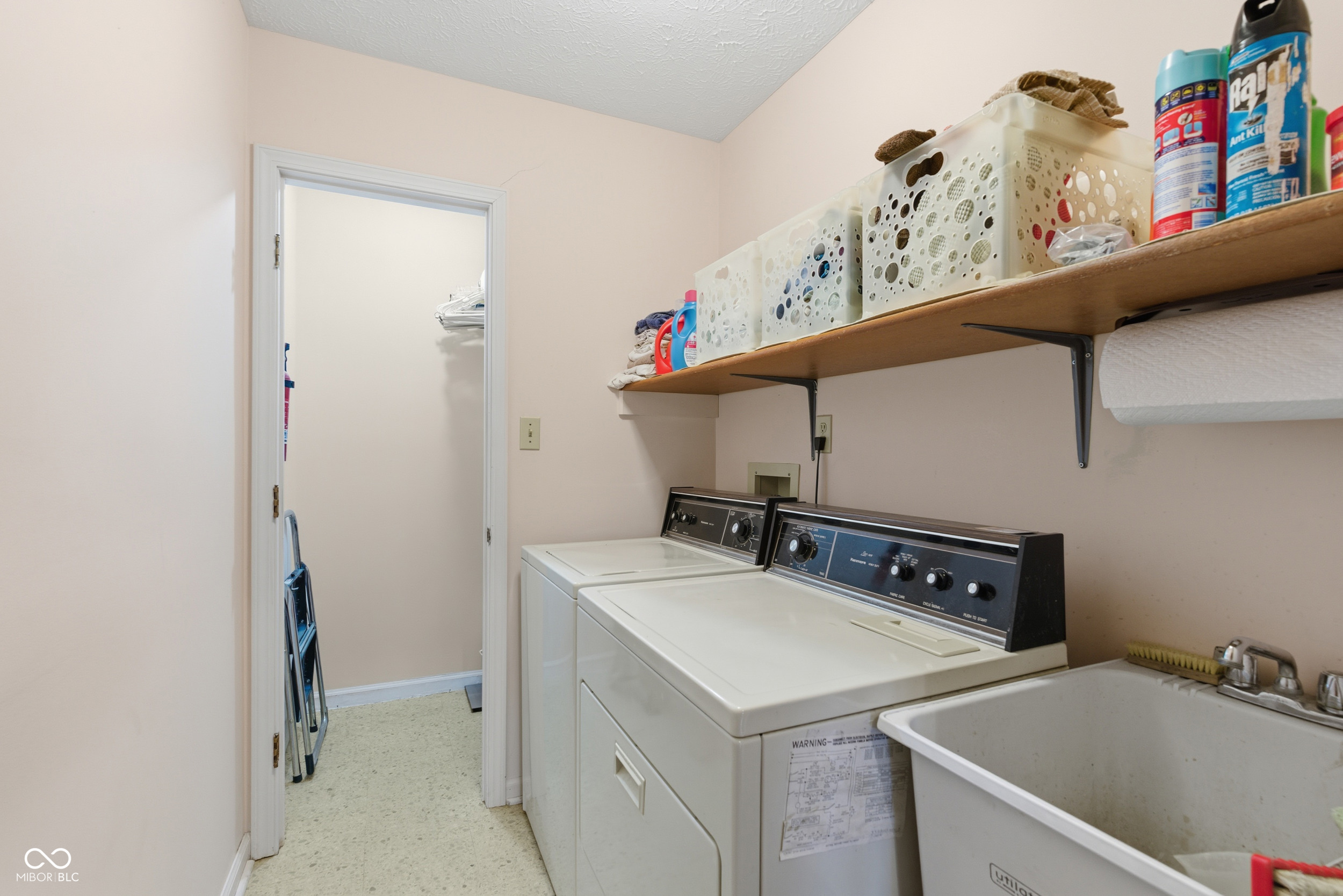 610 Eagle Crest Drive