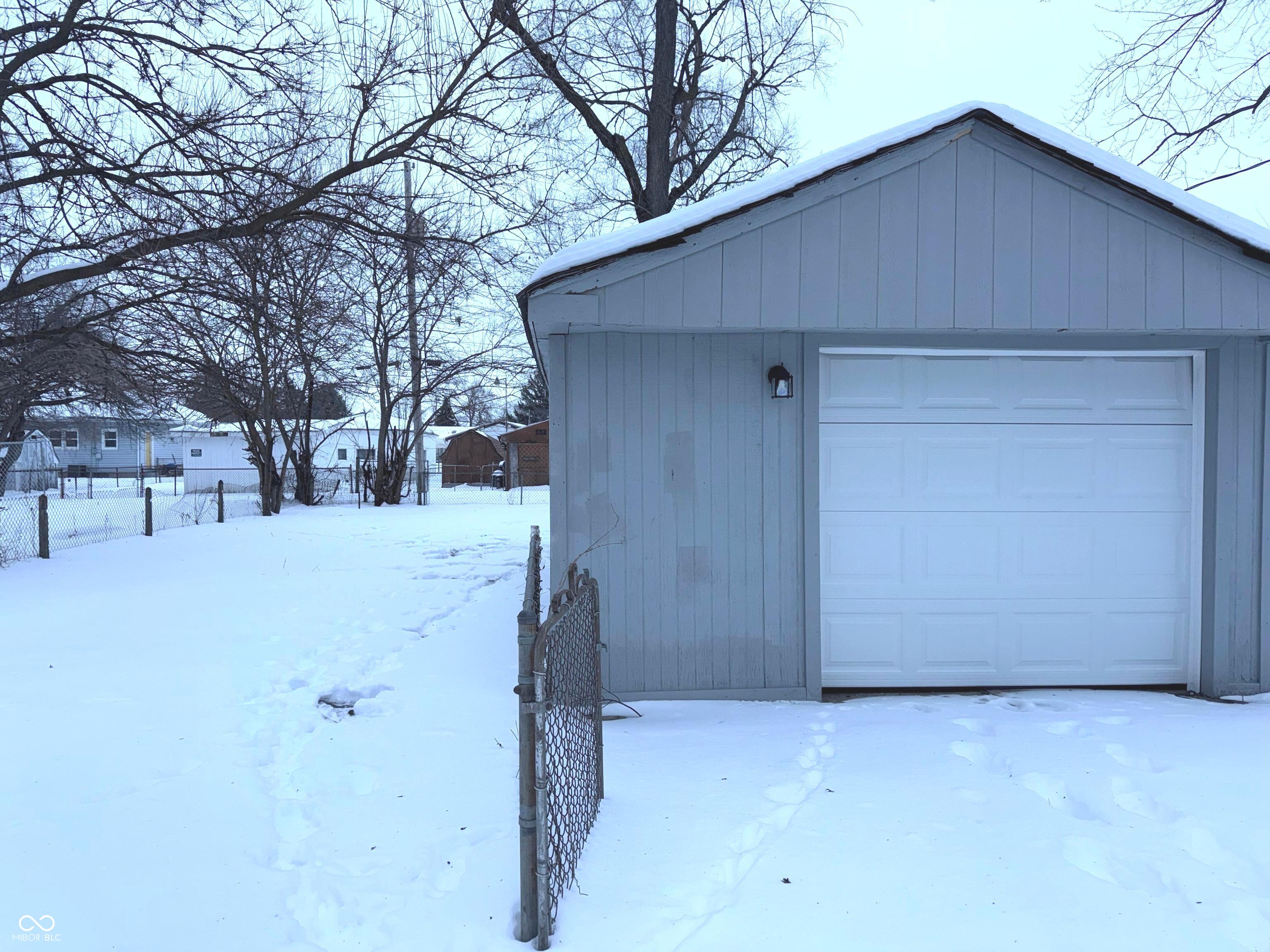 3912 Saint Charles Street