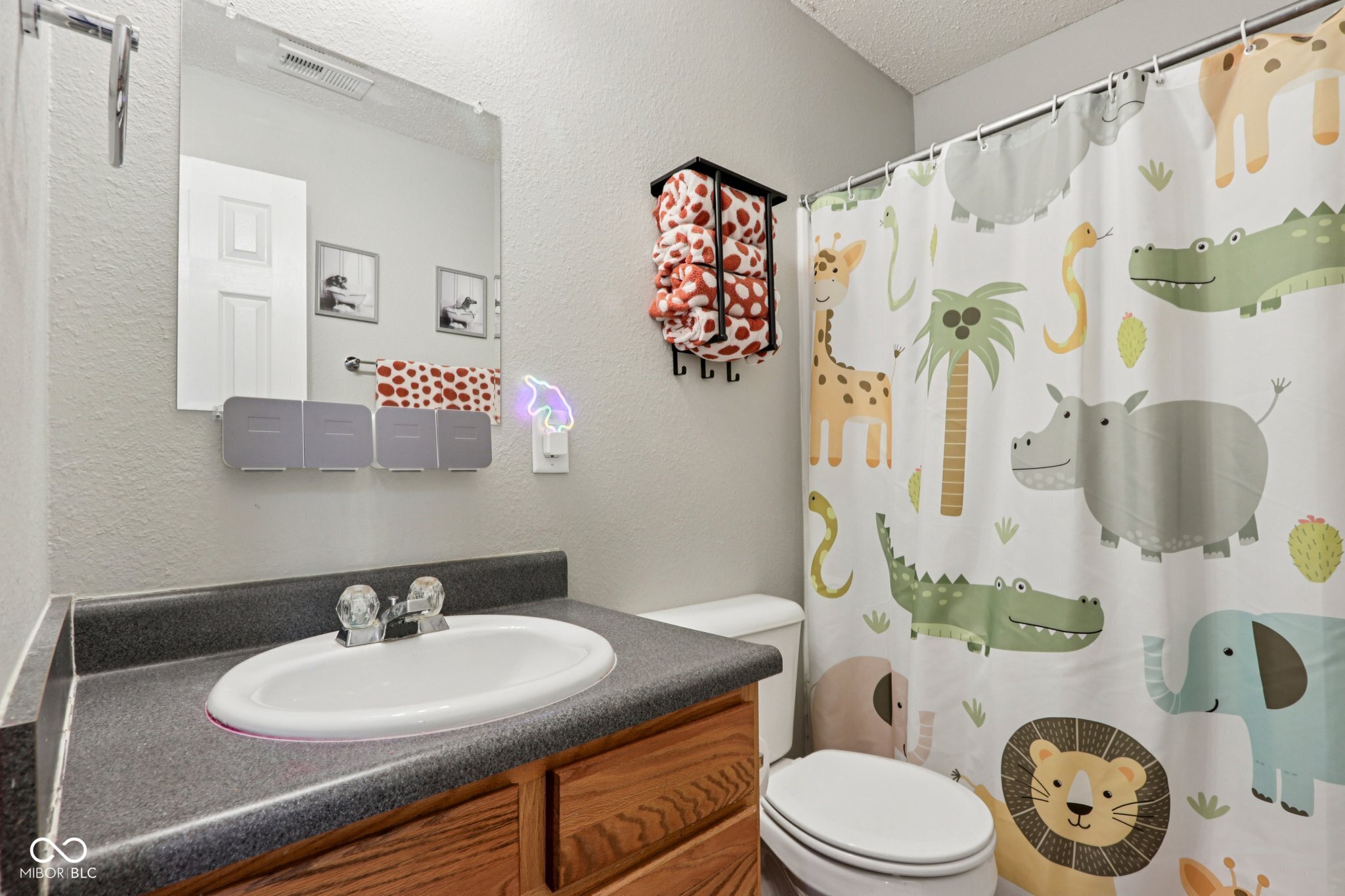 5724 Apple Branch Court