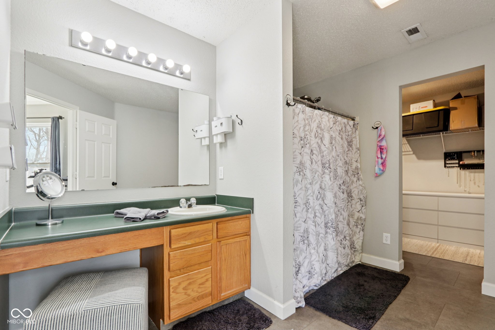 5724 Apple Branch Court